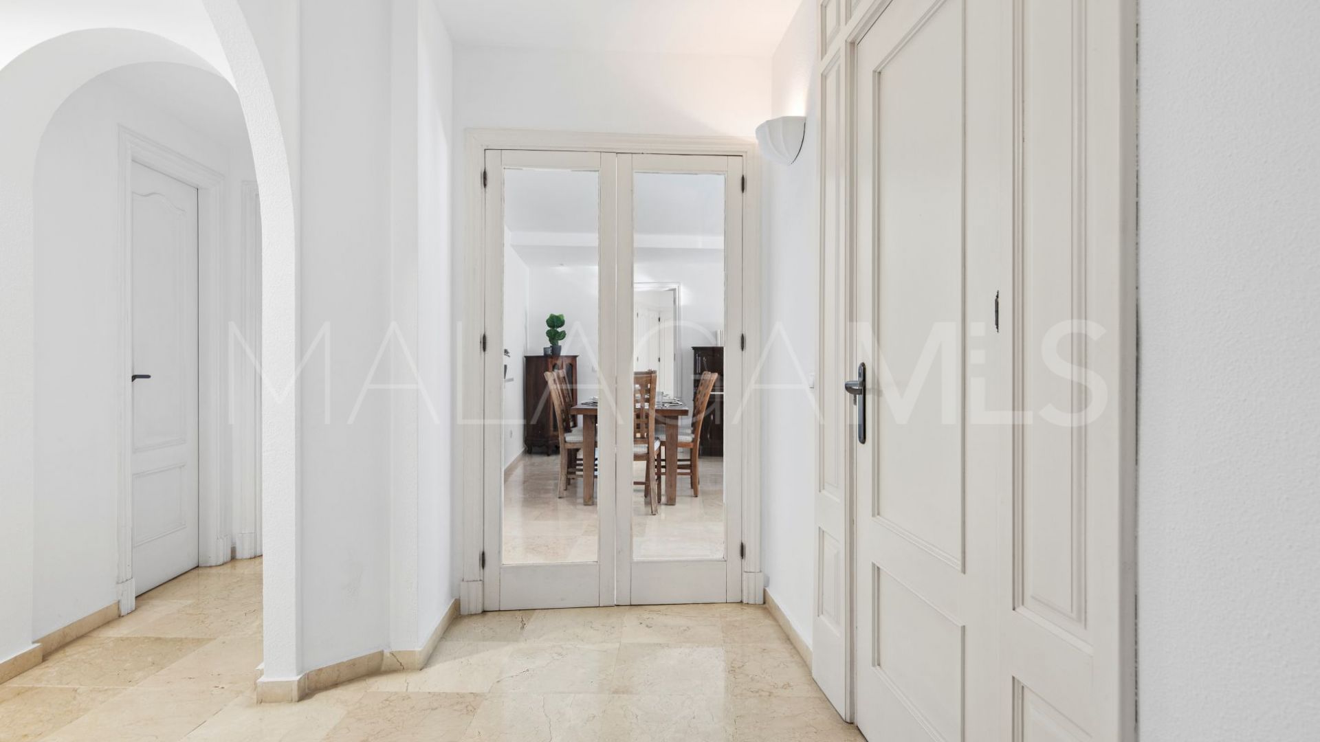 Appartement rez de chaussée for sale in Dominion Beach