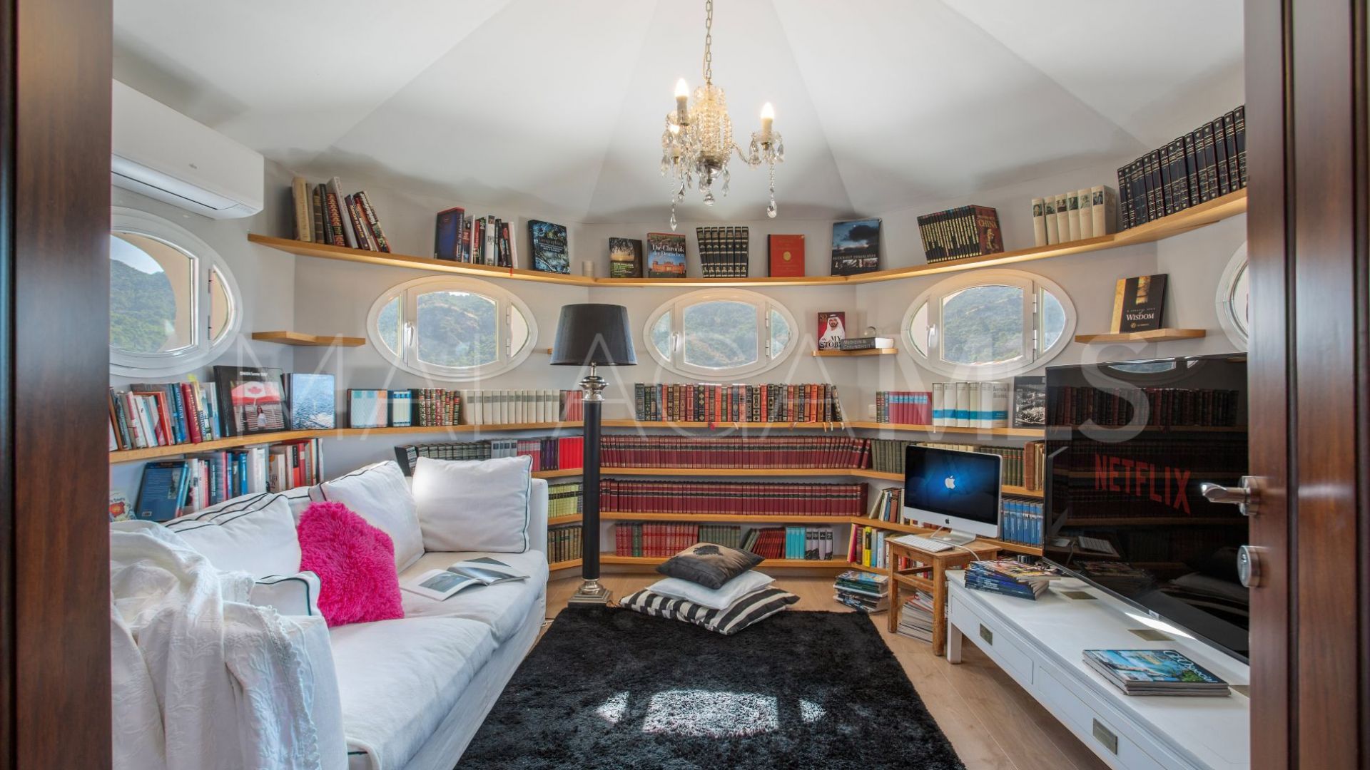 Villa for sale in Monte Mayor