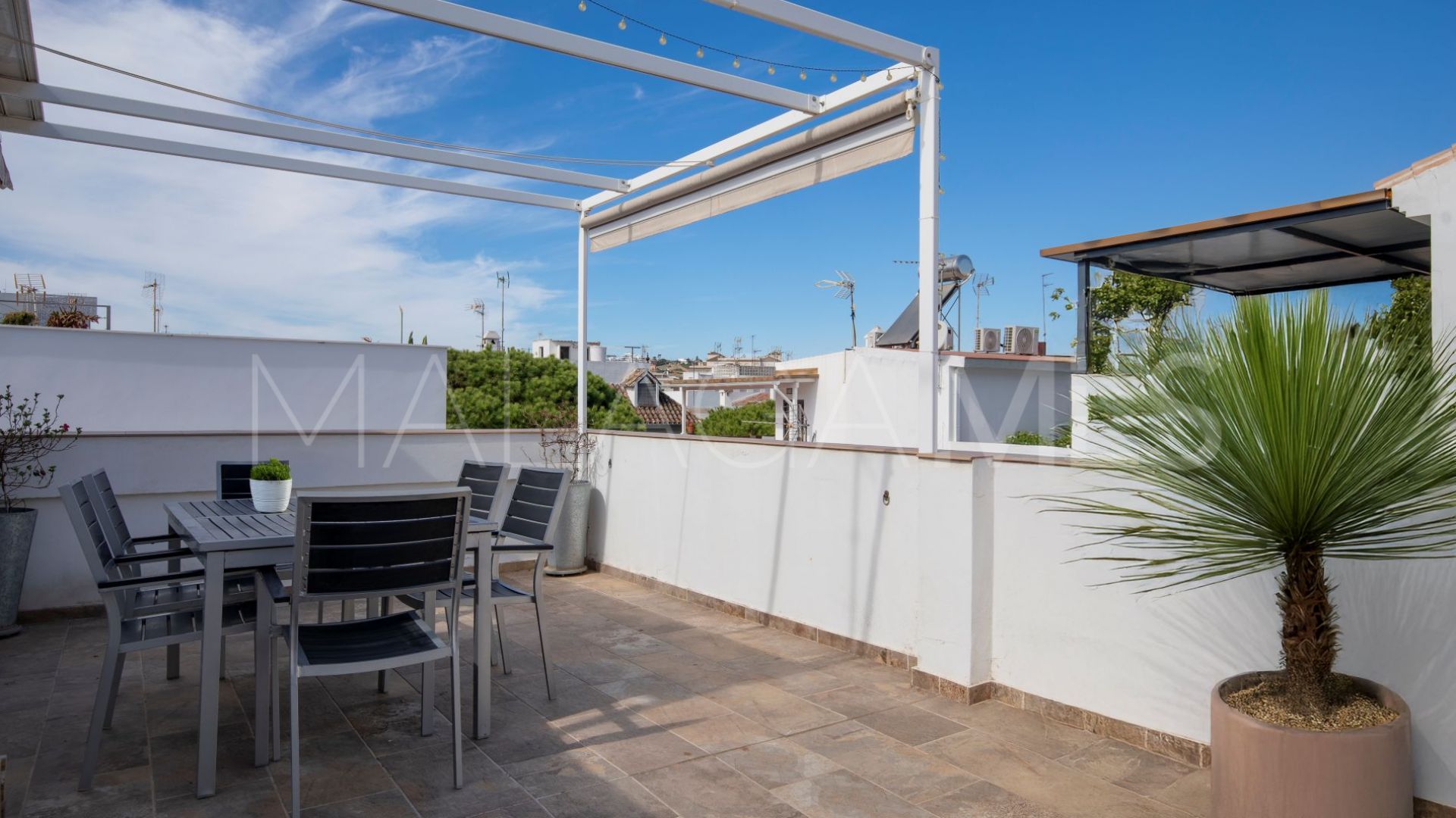 House for sale in Estepona Centre with 4 bedrooms