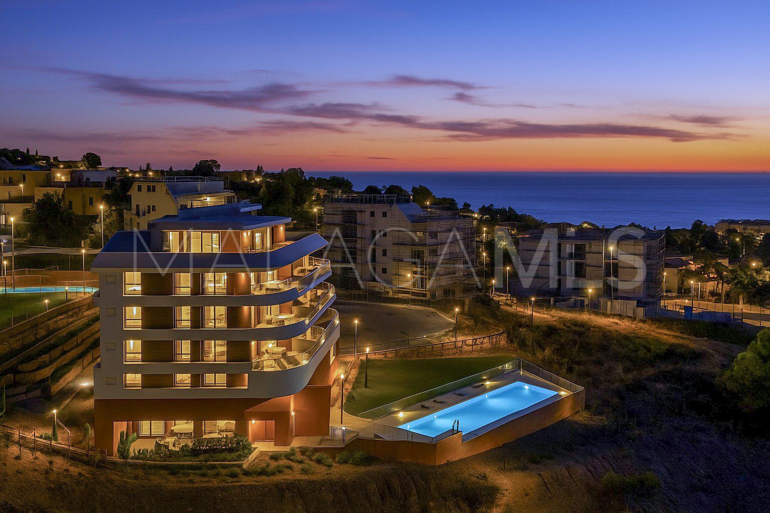 For sale 3 bedrooms apartment in El Higueron