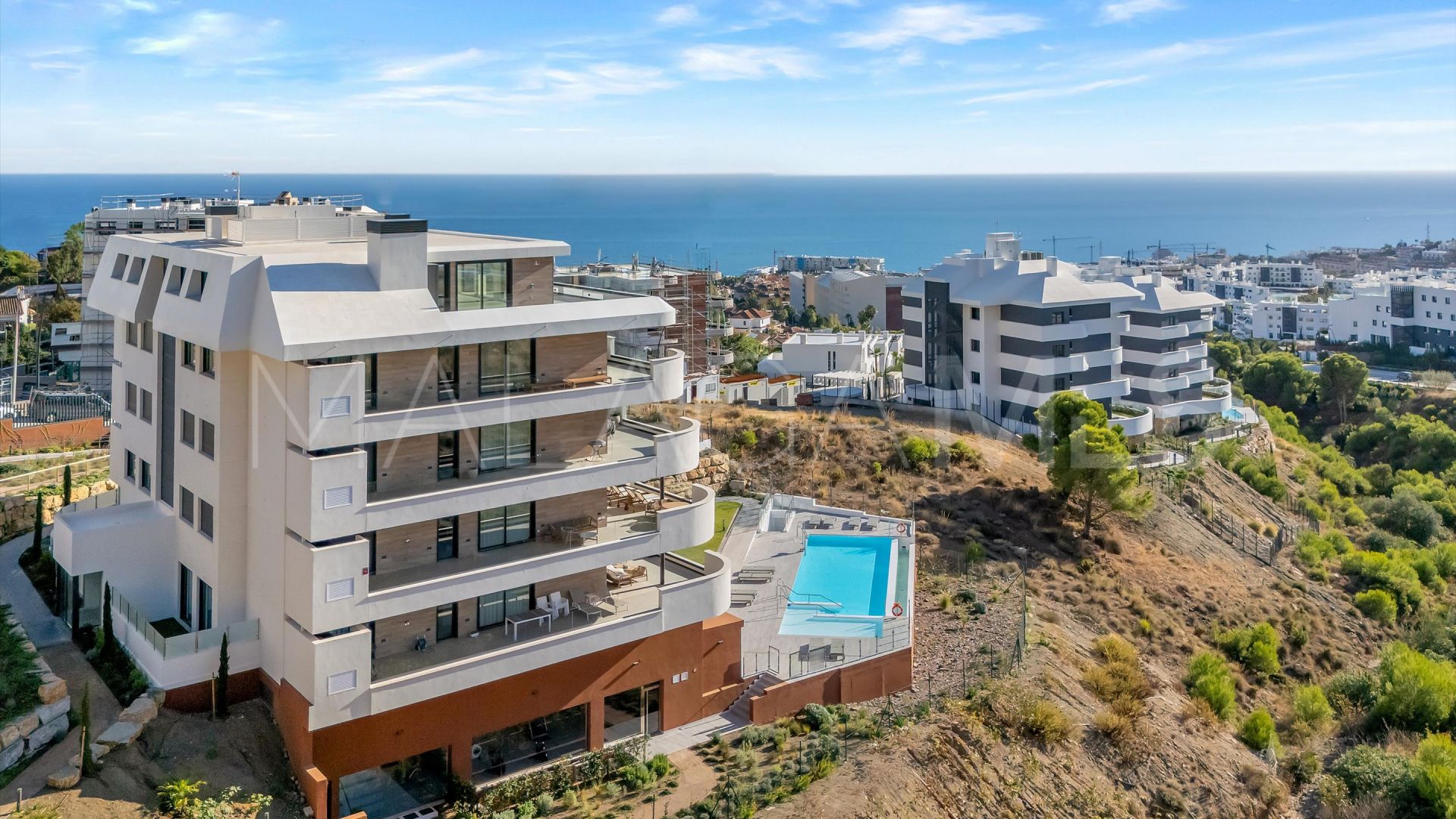 For sale 3 bedrooms apartment in El Higueron