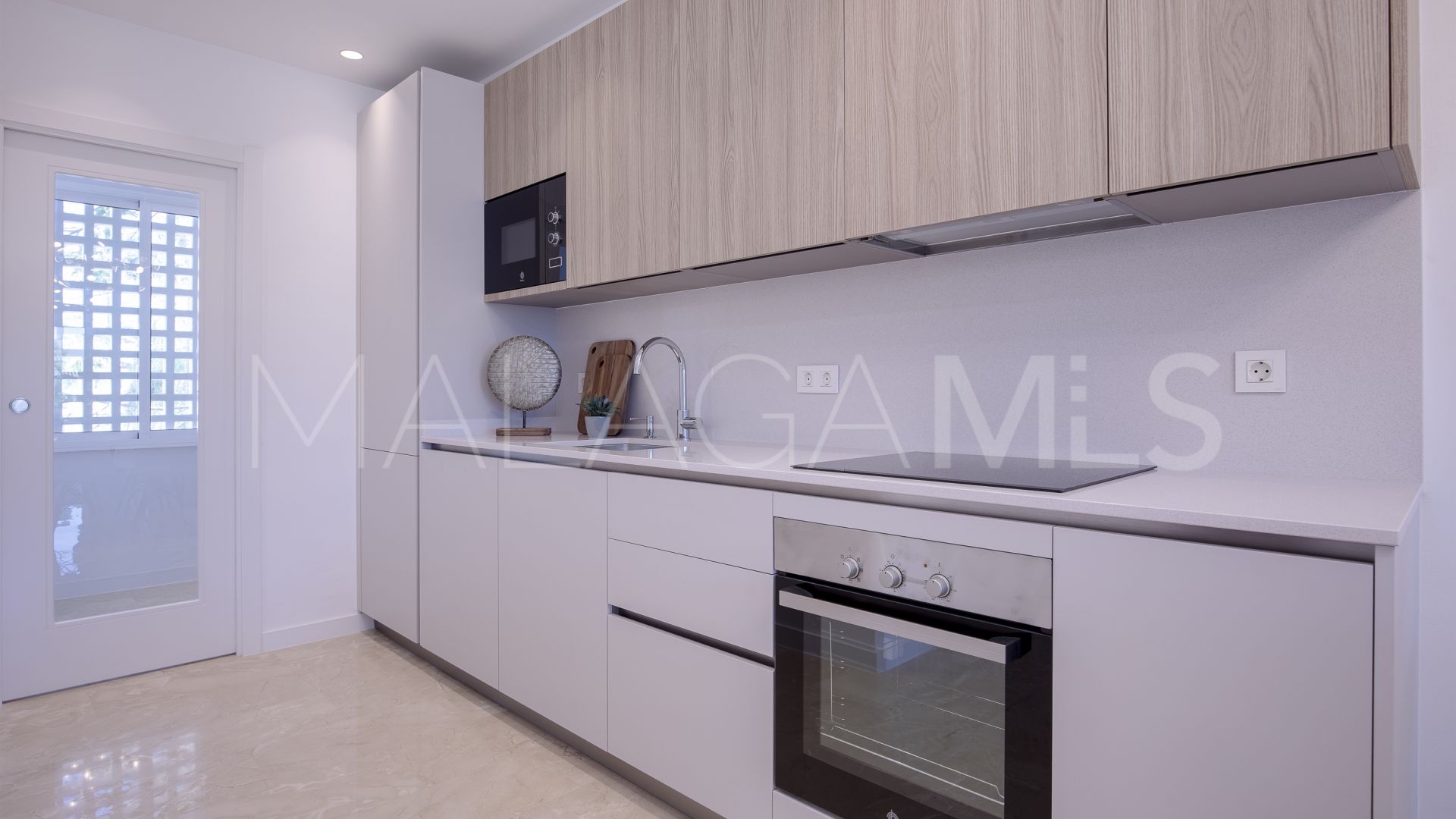For sale Costalita flat with 2 bedrooms