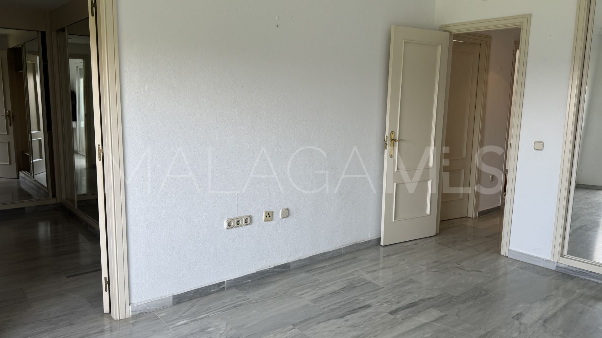 Appartement for sale in Guadalmina Baja