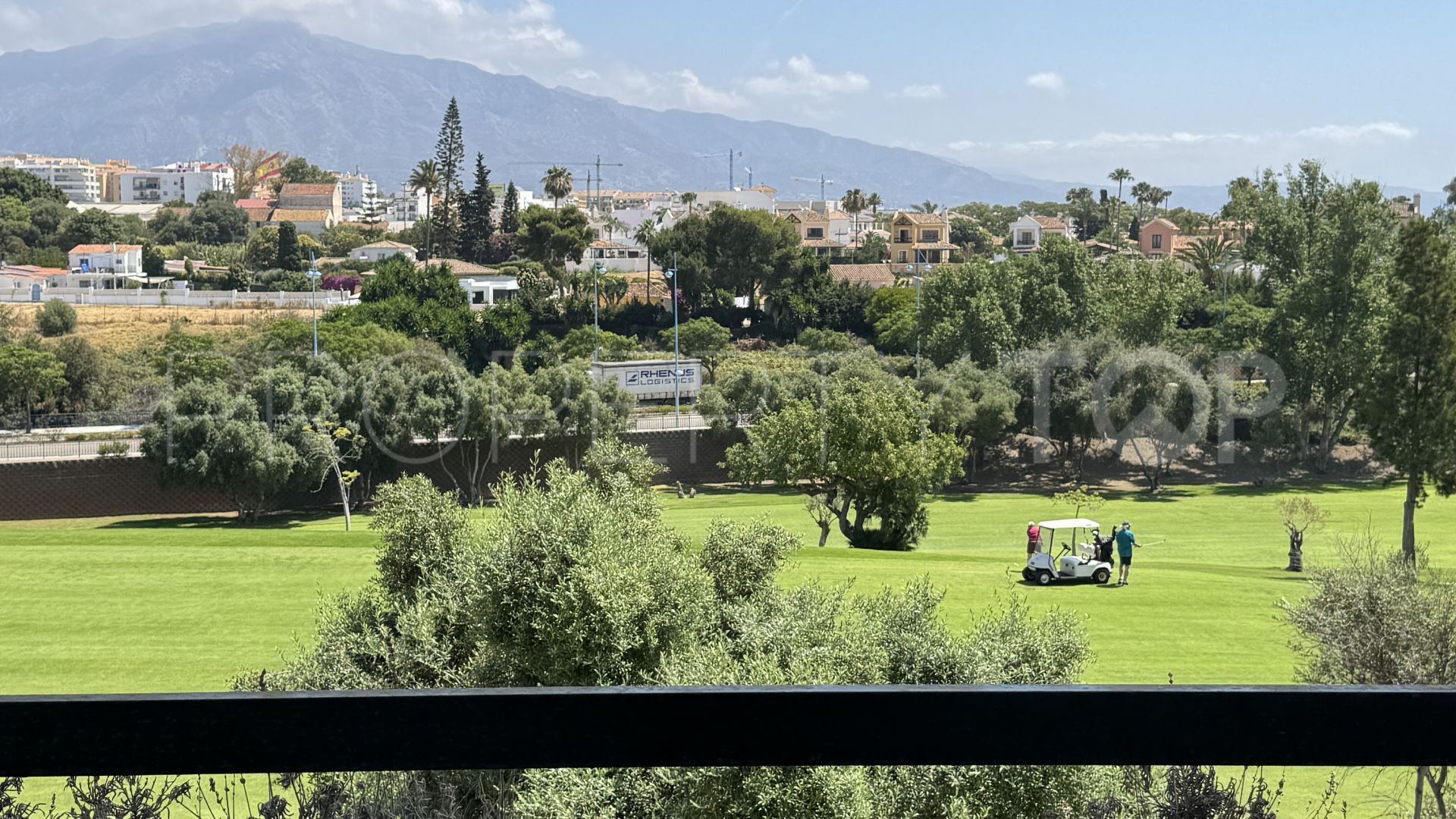 Apartamento en venta en Guadalmina Baja de 3 dormitorios