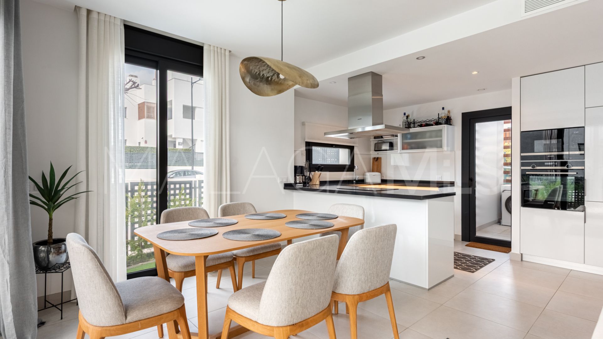 Adosado a la venta with 3 bedrooms in Bel Air