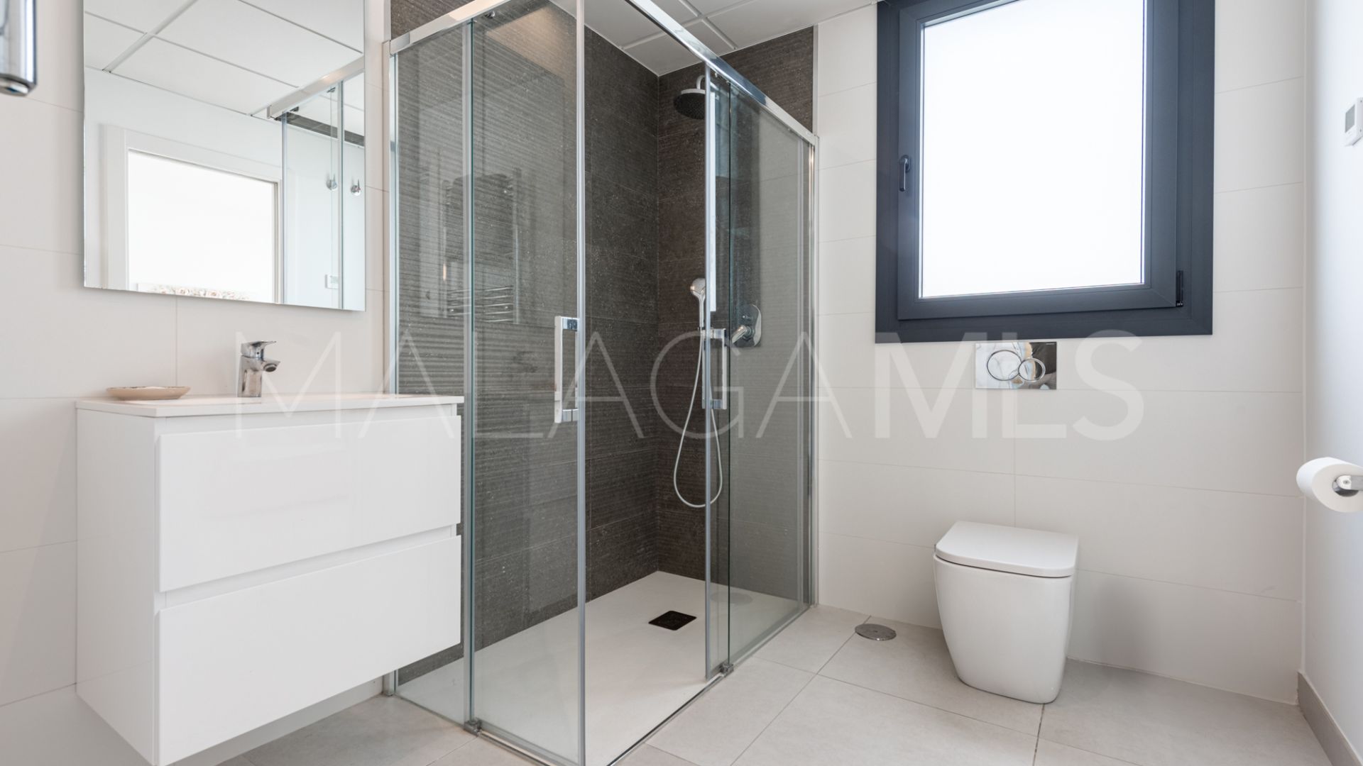 Adosado a la venta with 3 bedrooms in Bel Air