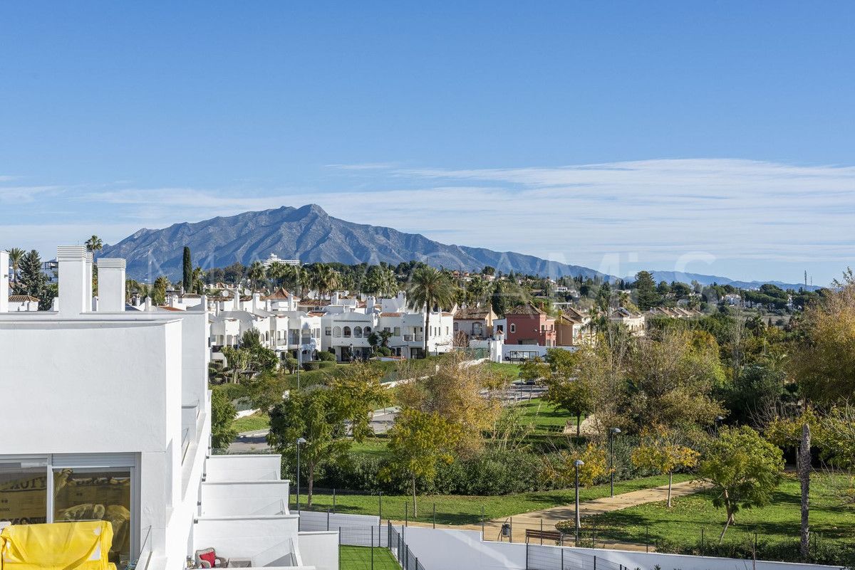 Zweistöckiges penthouse for sale in Bel Air
