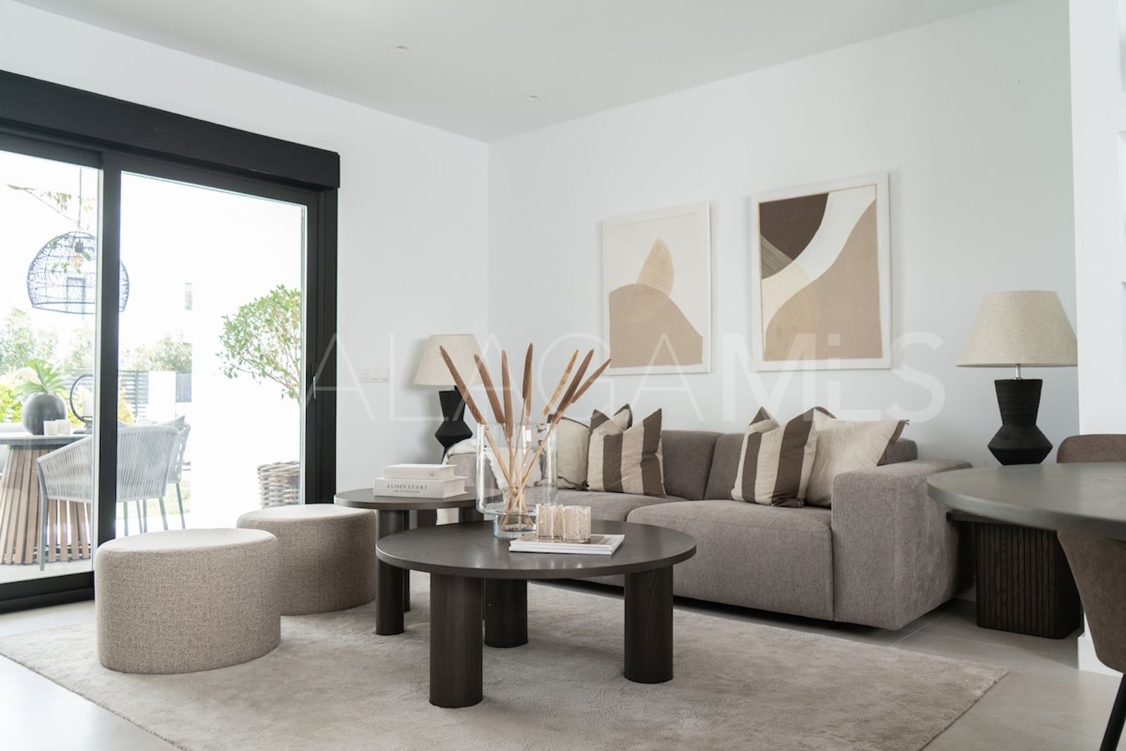 Nueva Andalucia 2 bedrooms apartment for sale