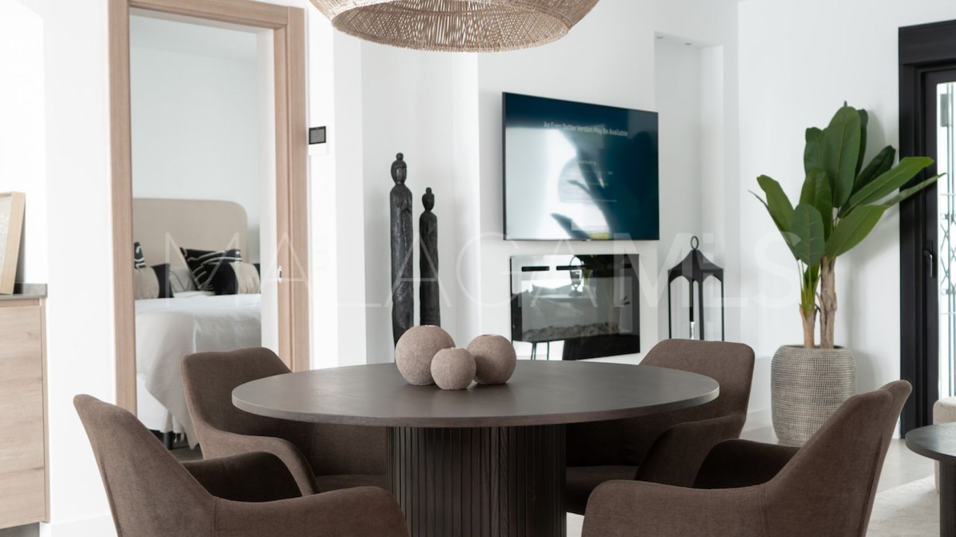 Nueva Andalucia 2 bedrooms apartment for sale