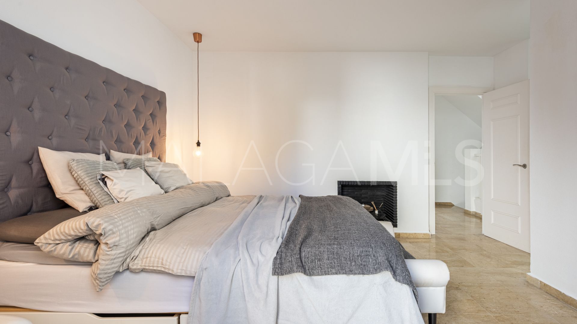 2 bedrooms Nueva Andalucia town house for sale
