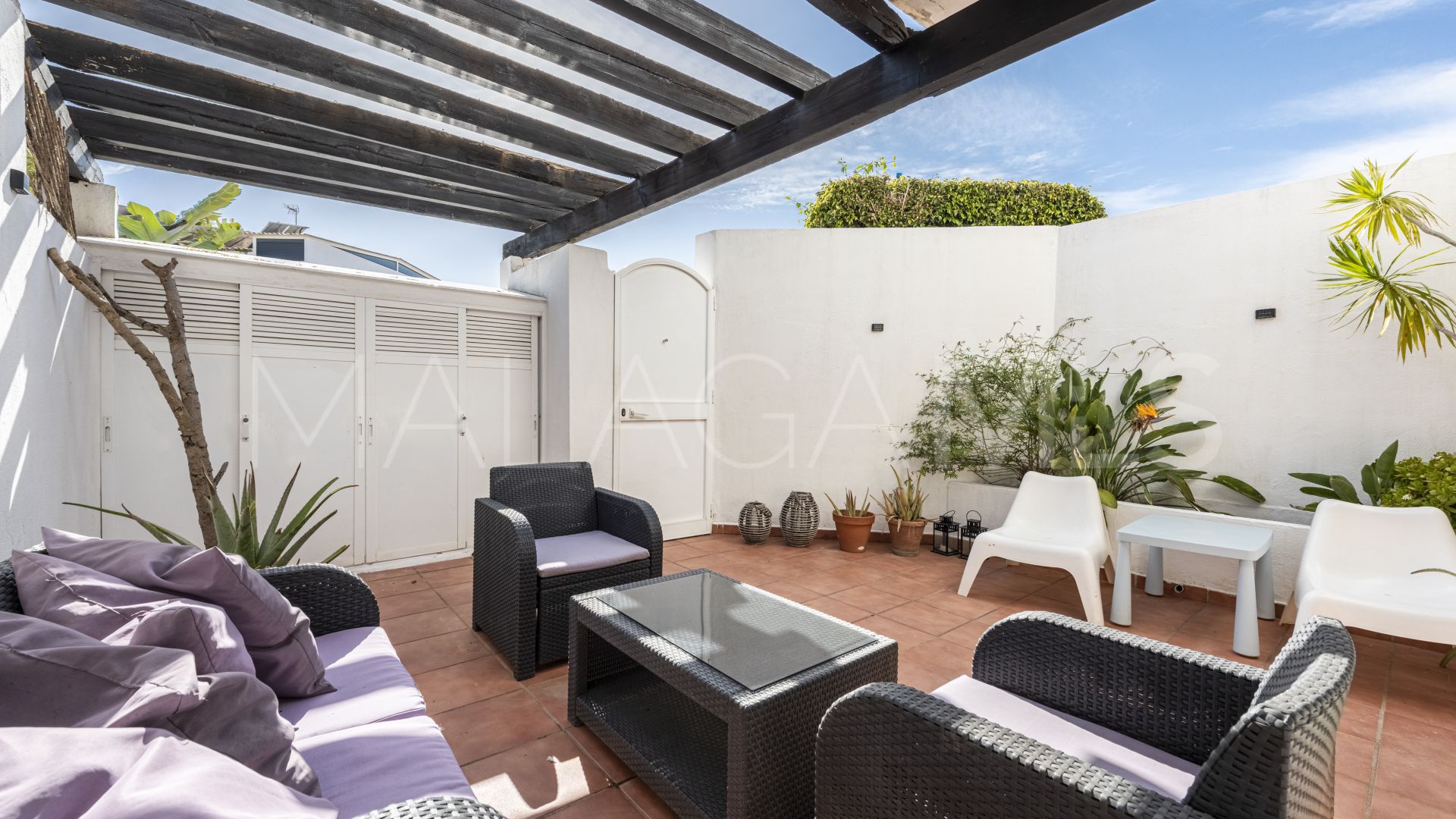 2 bedrooms Nueva Andalucia town house for sale