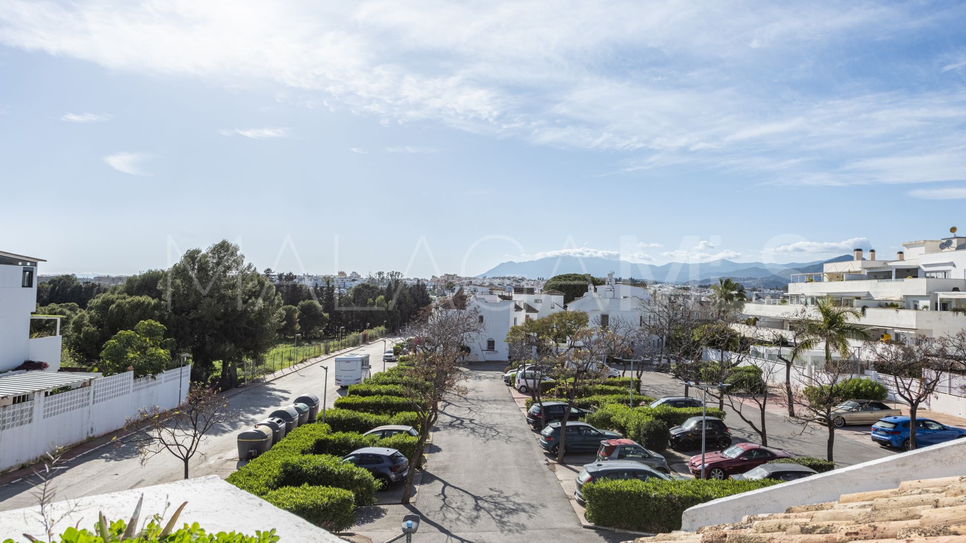 2 bedrooms Nueva Andalucia town house for sale