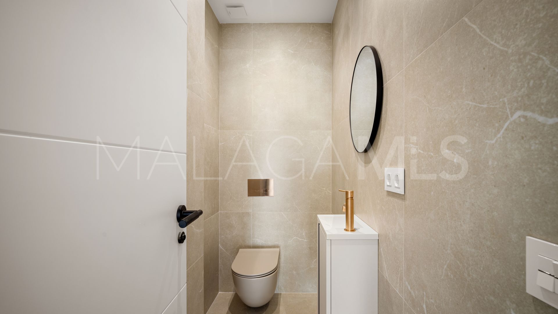 Radhus for sale in Azahara II