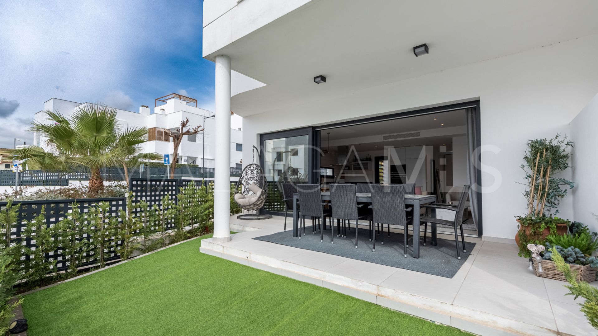 3 bedrooms town house in Bel Air for sale