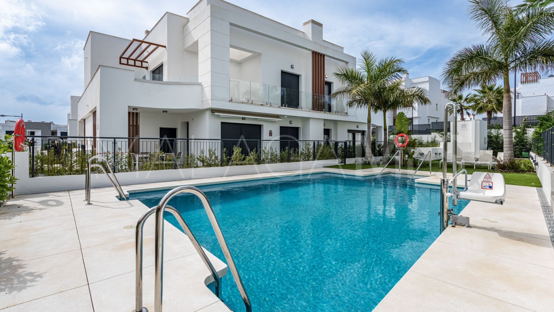 3 bedrooms town house in Bel Air for sale