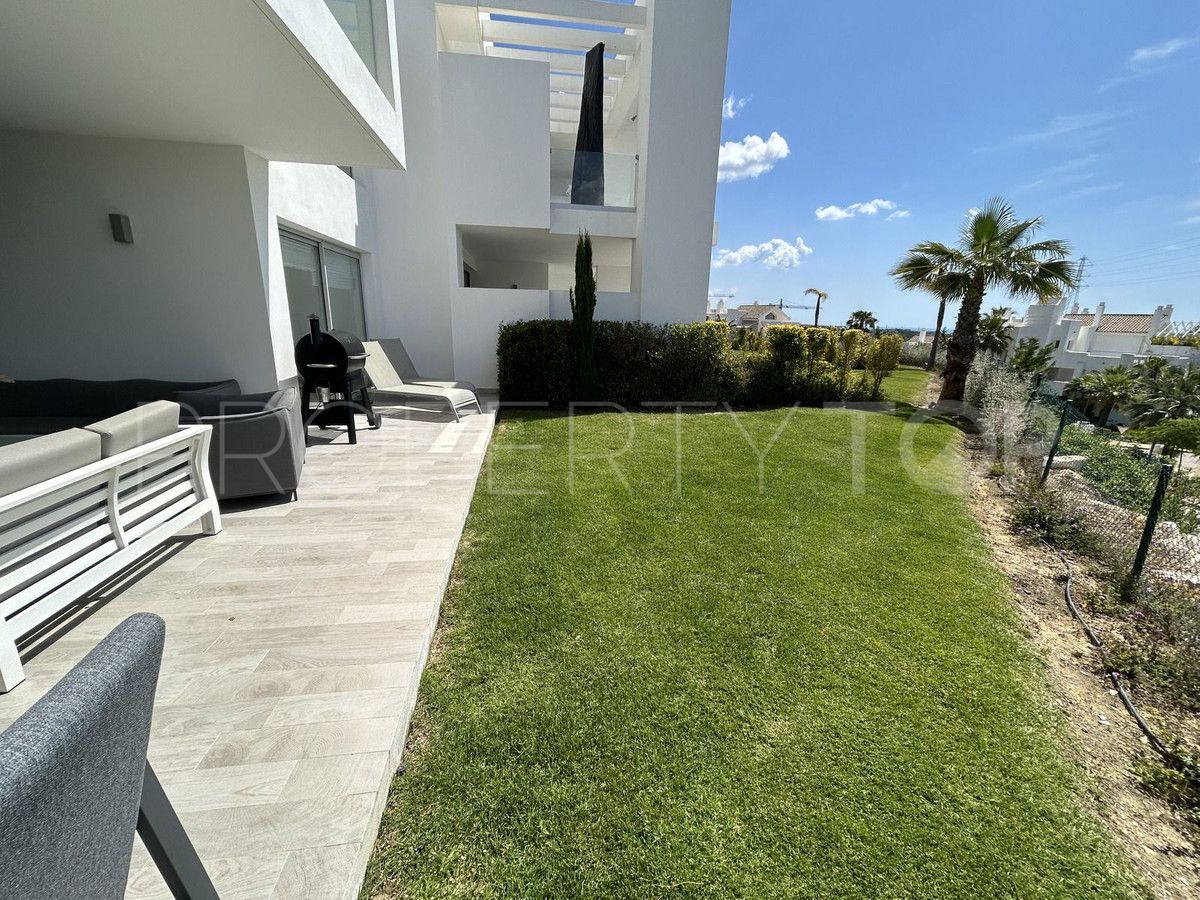 Ground floor apartment with 3 bedrooms for sale in Casares