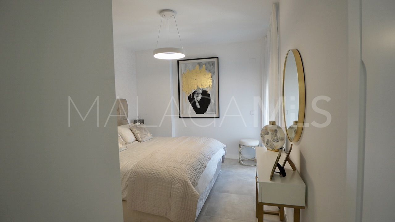 Se vende atico in Estepona Centro de 4 bedrooms