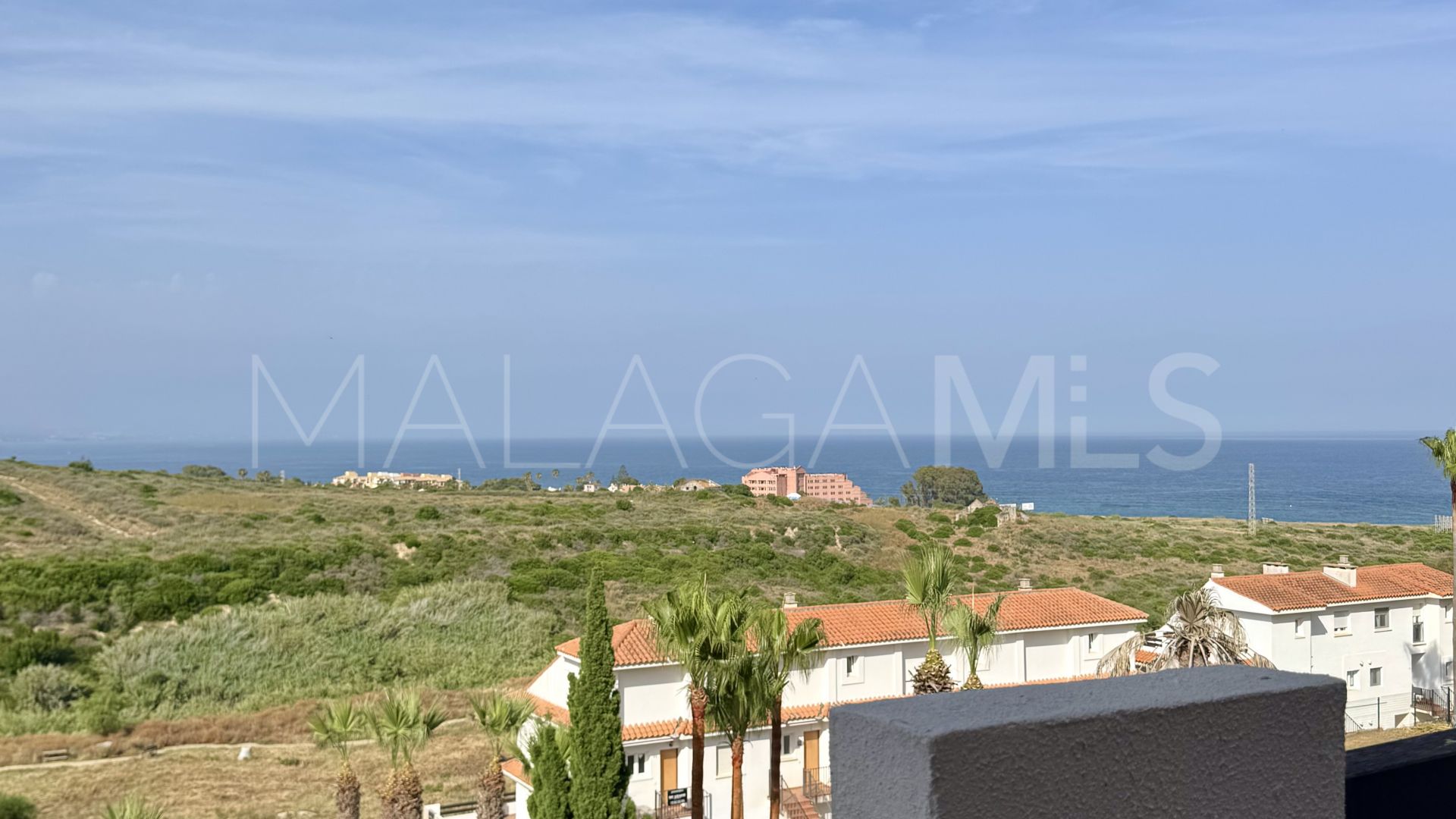 For sale 2 bedrooms apartment in La Duquesa