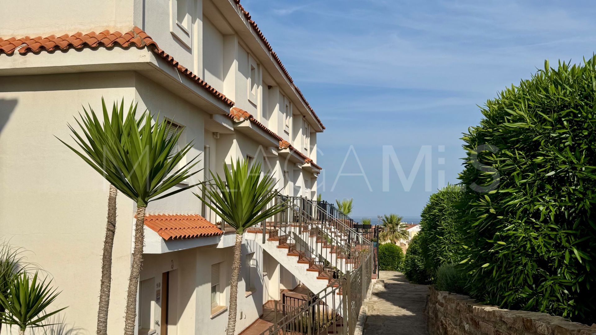 For sale 2 bedrooms apartment in La Duquesa