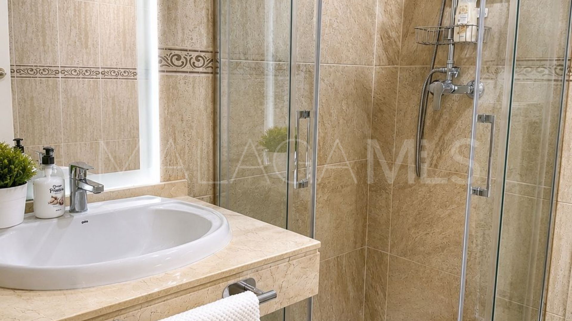 Apartamento a la venta in Duquesa Suites