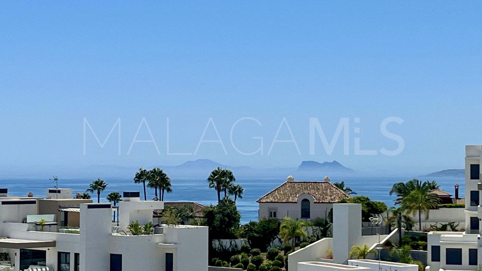 For sale duplex penthouse with 3 bedrooms in Las Mesas
