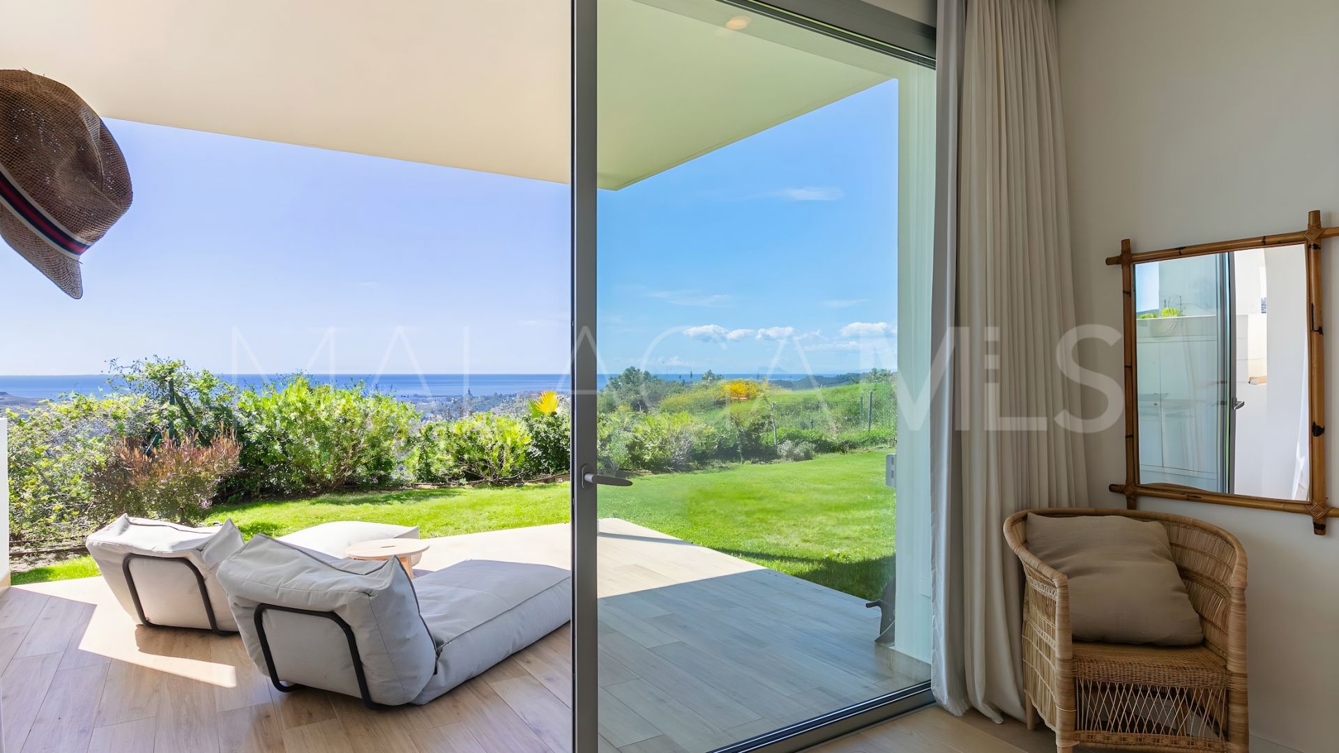 Ground floor duplex for sale in Marbella Club Hills
