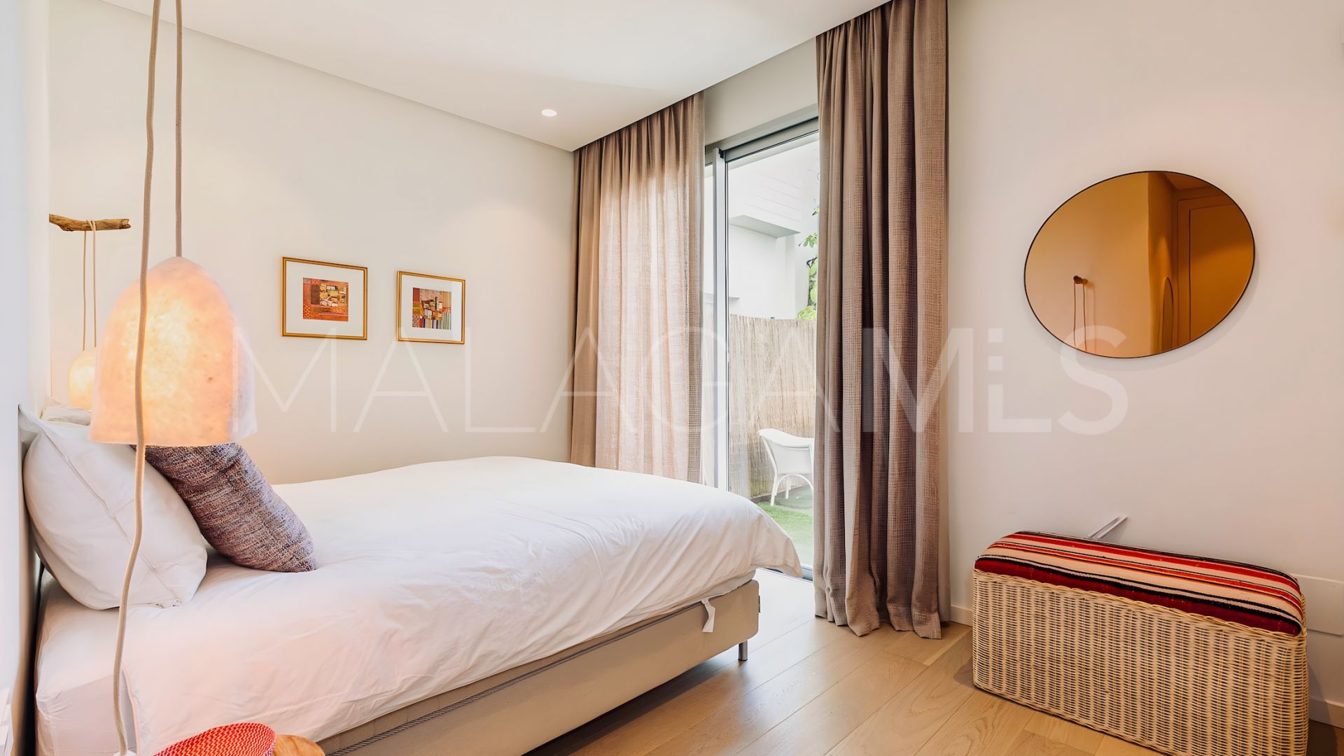 Ground floor duplex for sale in Marbella Club Hills