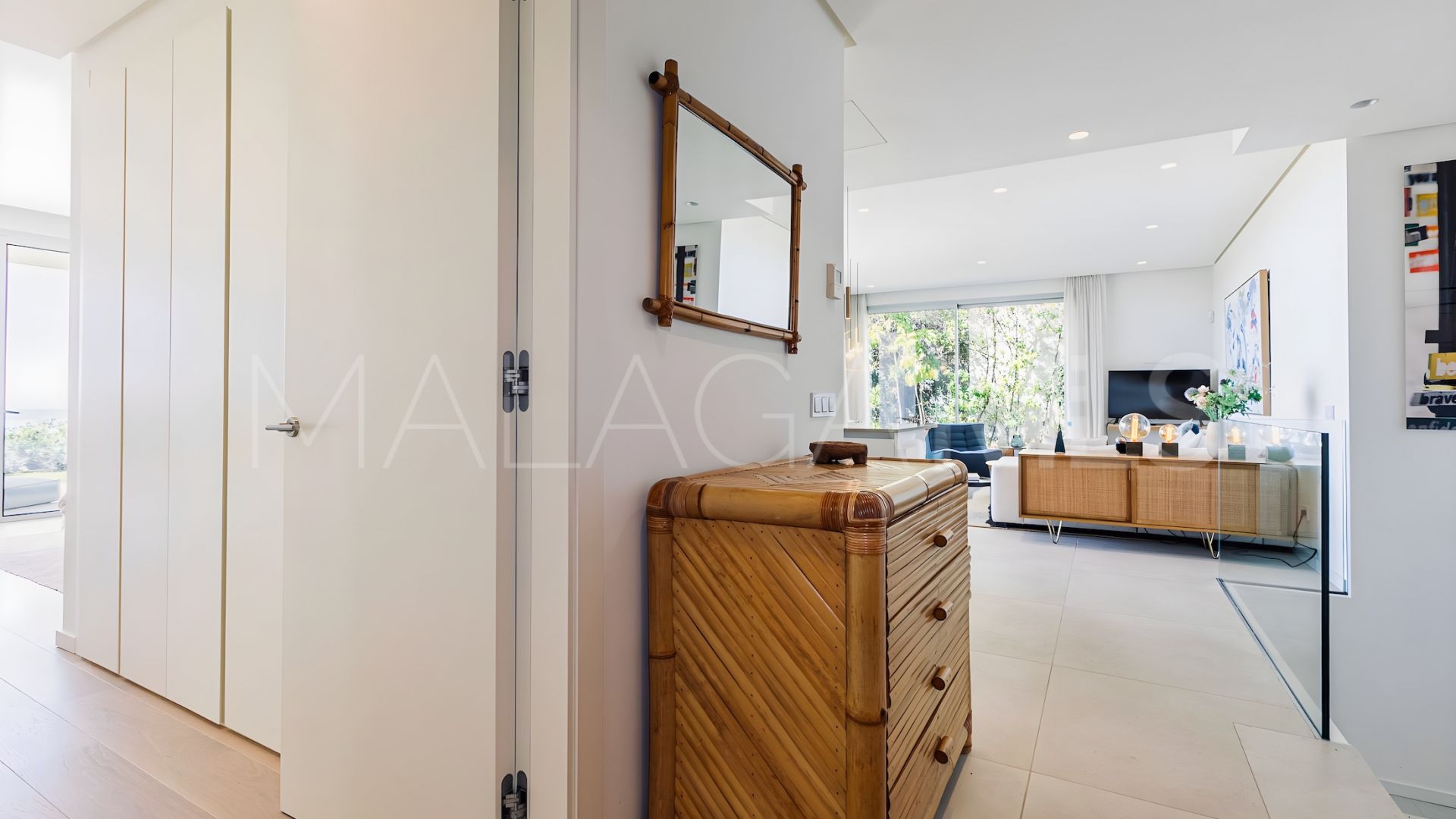 Ground floor duplex for sale in Marbella Club Hills