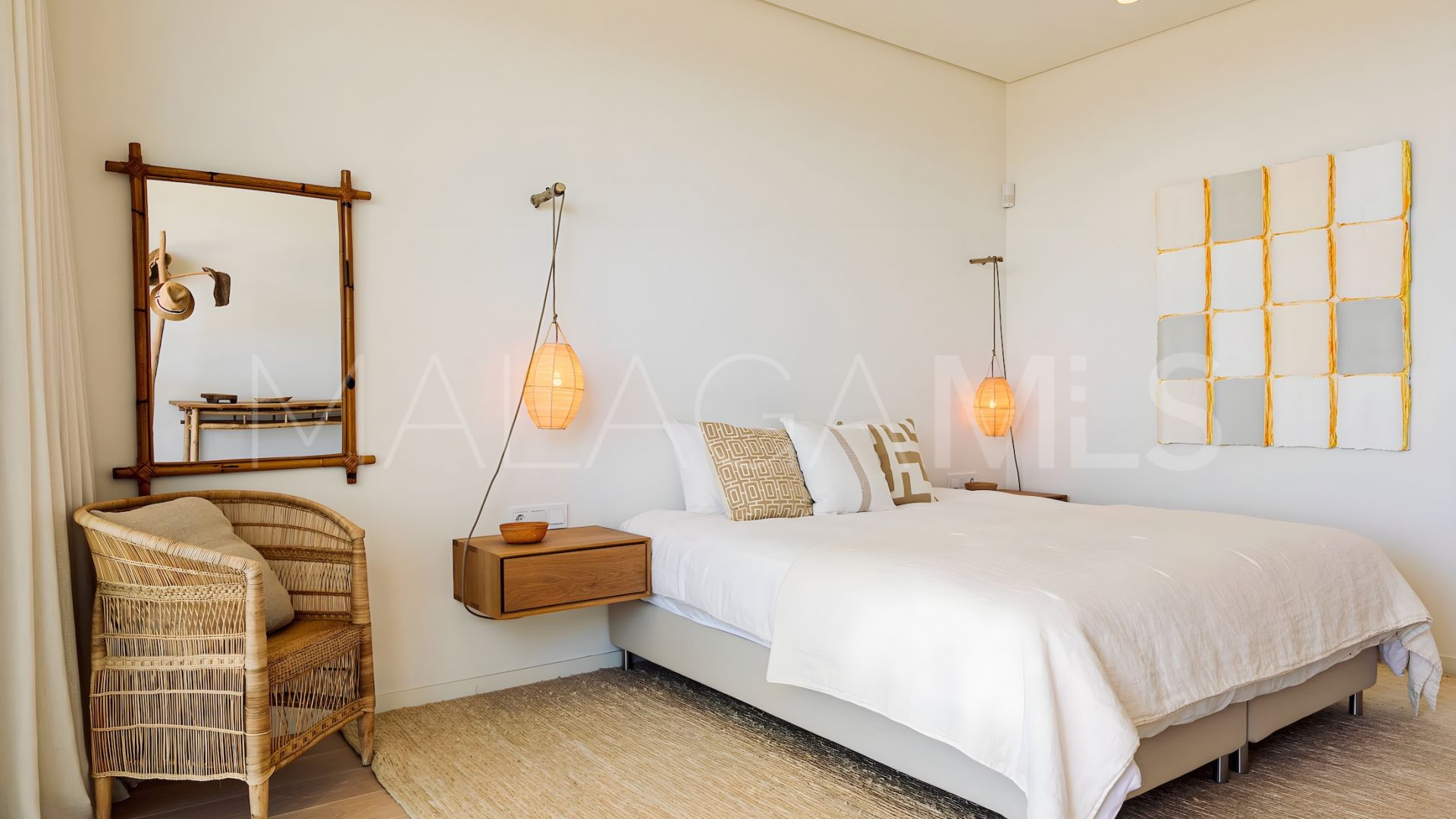 Ground floor duplex for sale in Marbella Club Hills
