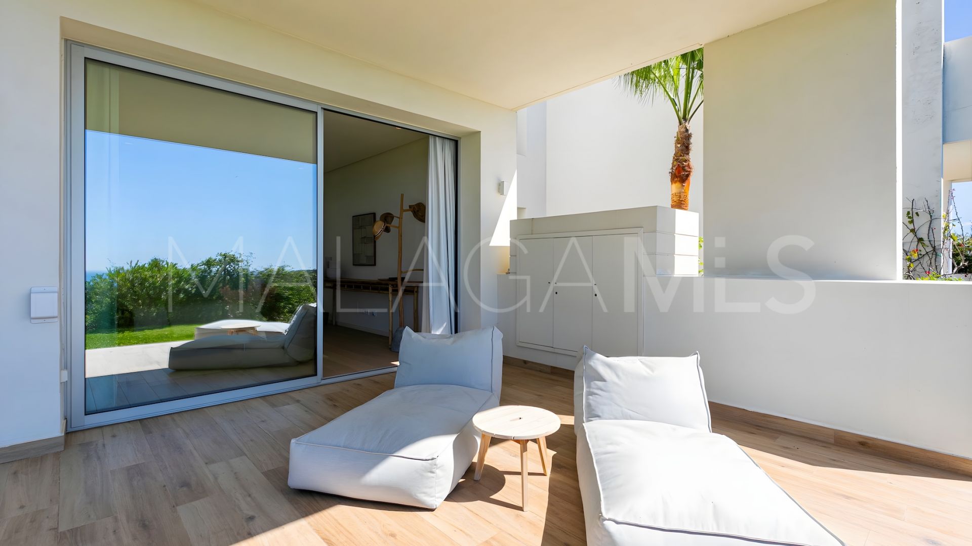 Ground floor duplex for sale in Marbella Club Hills