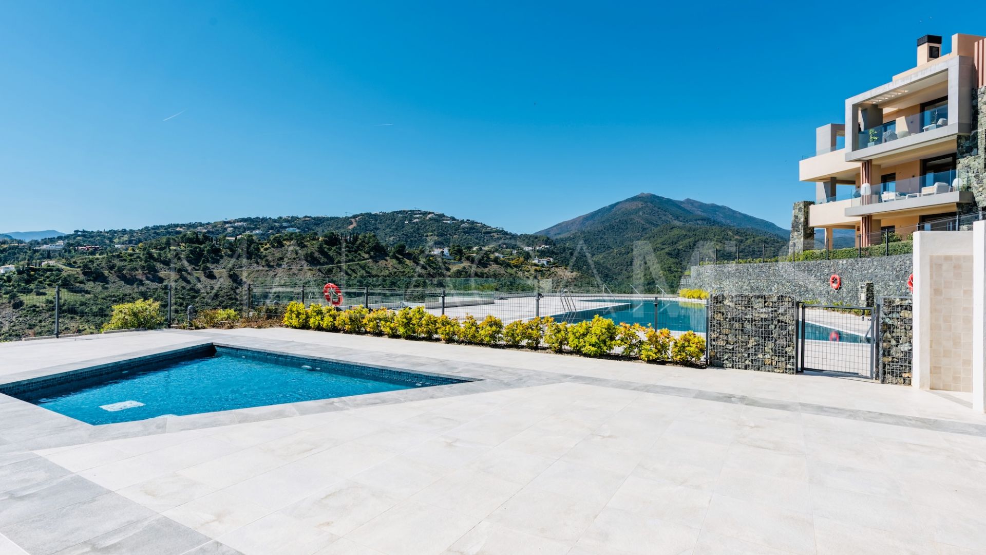 Buy apartamento planta baja in Real de La Quinta