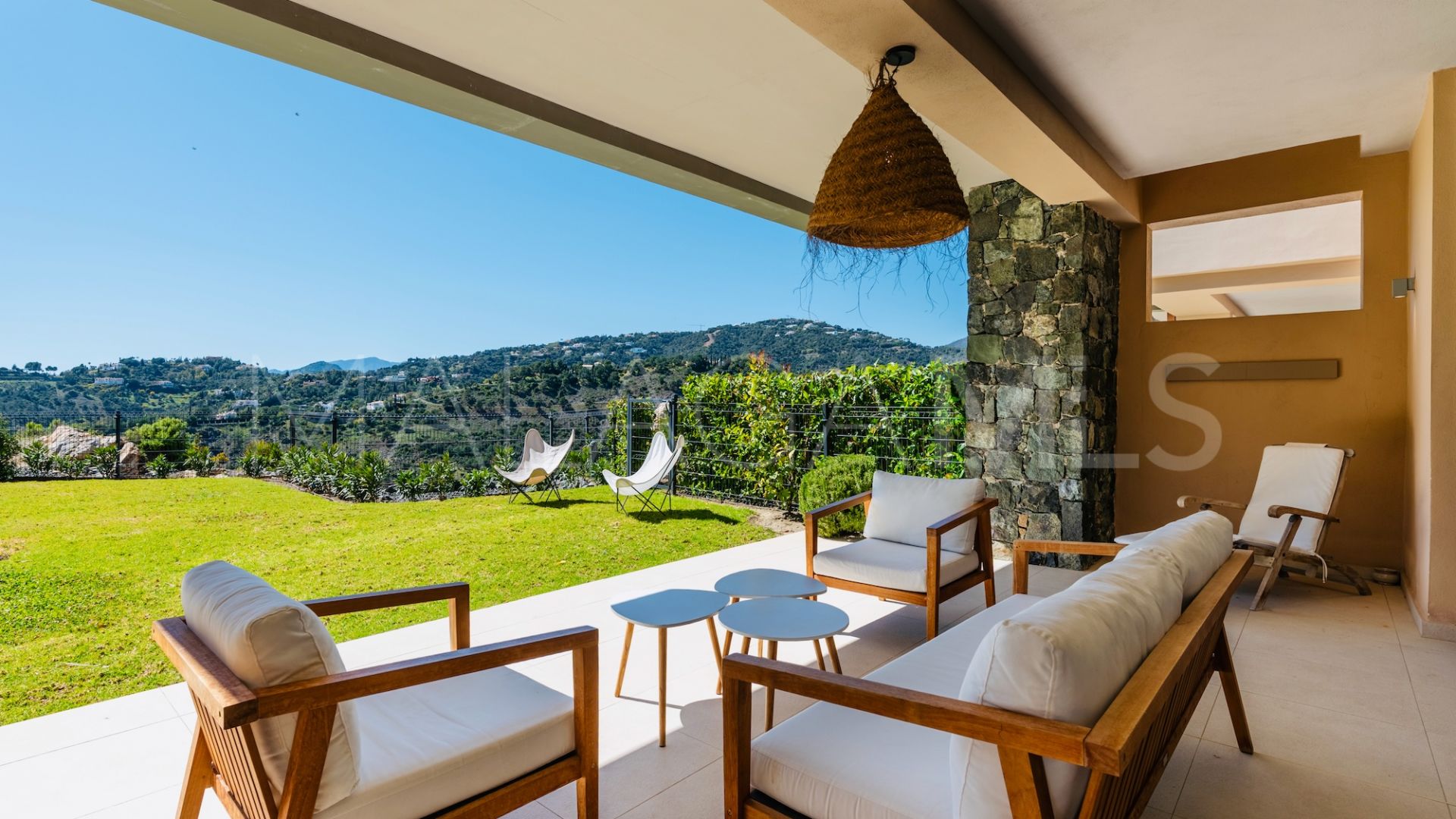 Buy apartamento planta baja in Real de La Quinta