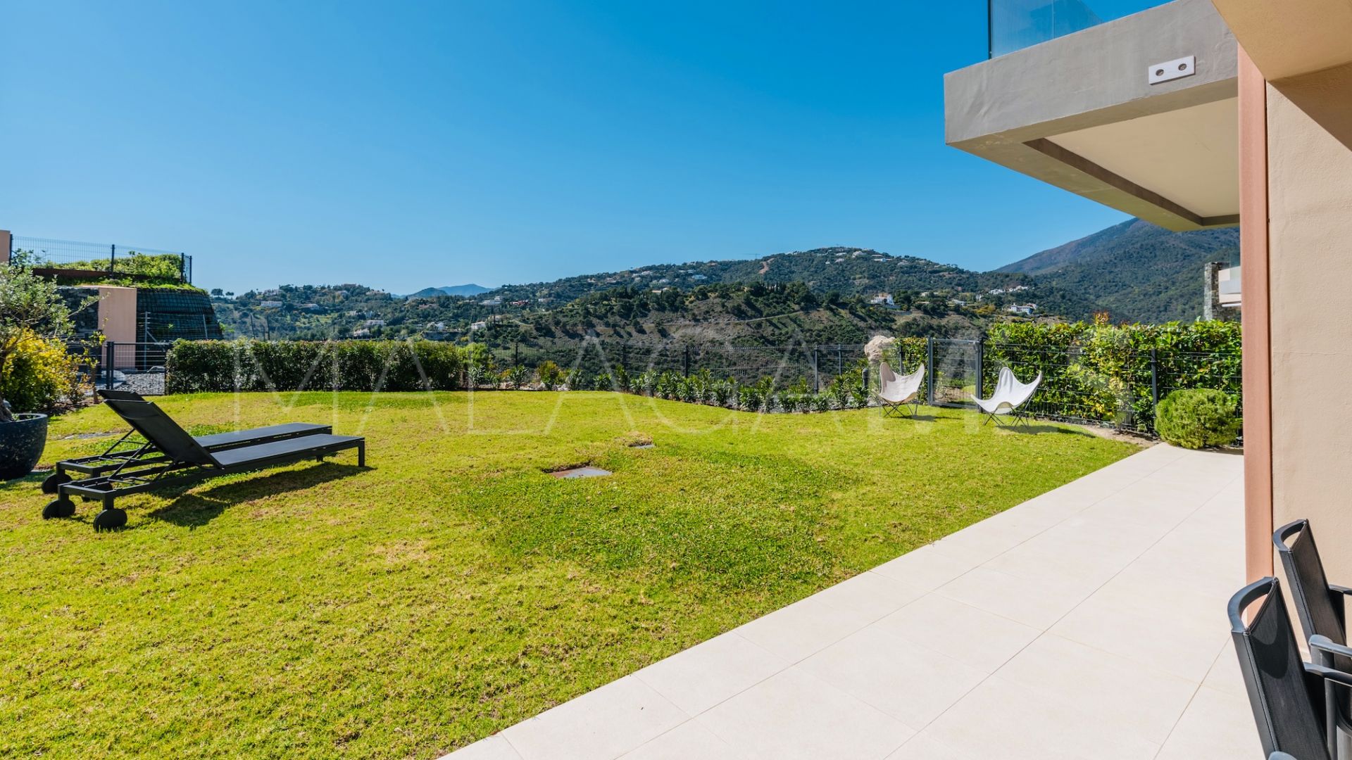 Buy apartamento planta baja in Real de La Quinta