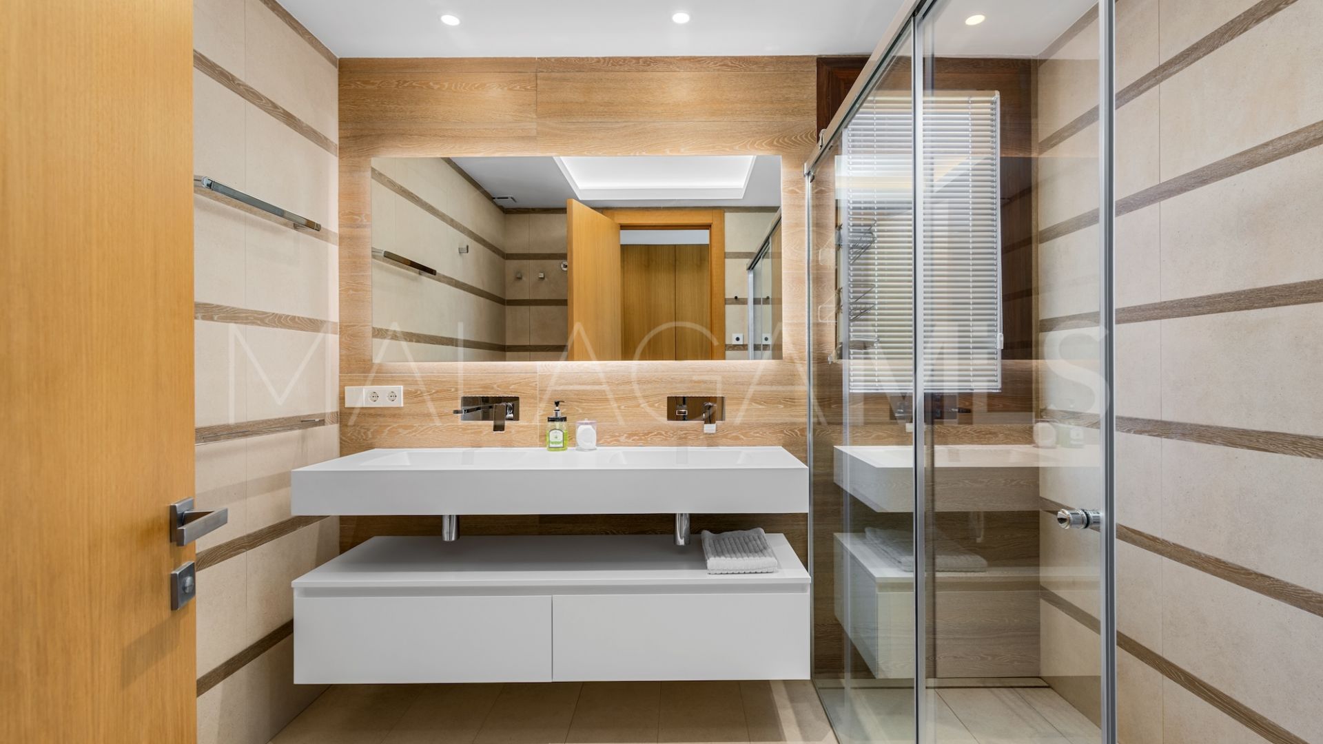 Real de La Quinta ground floor apartment for sale