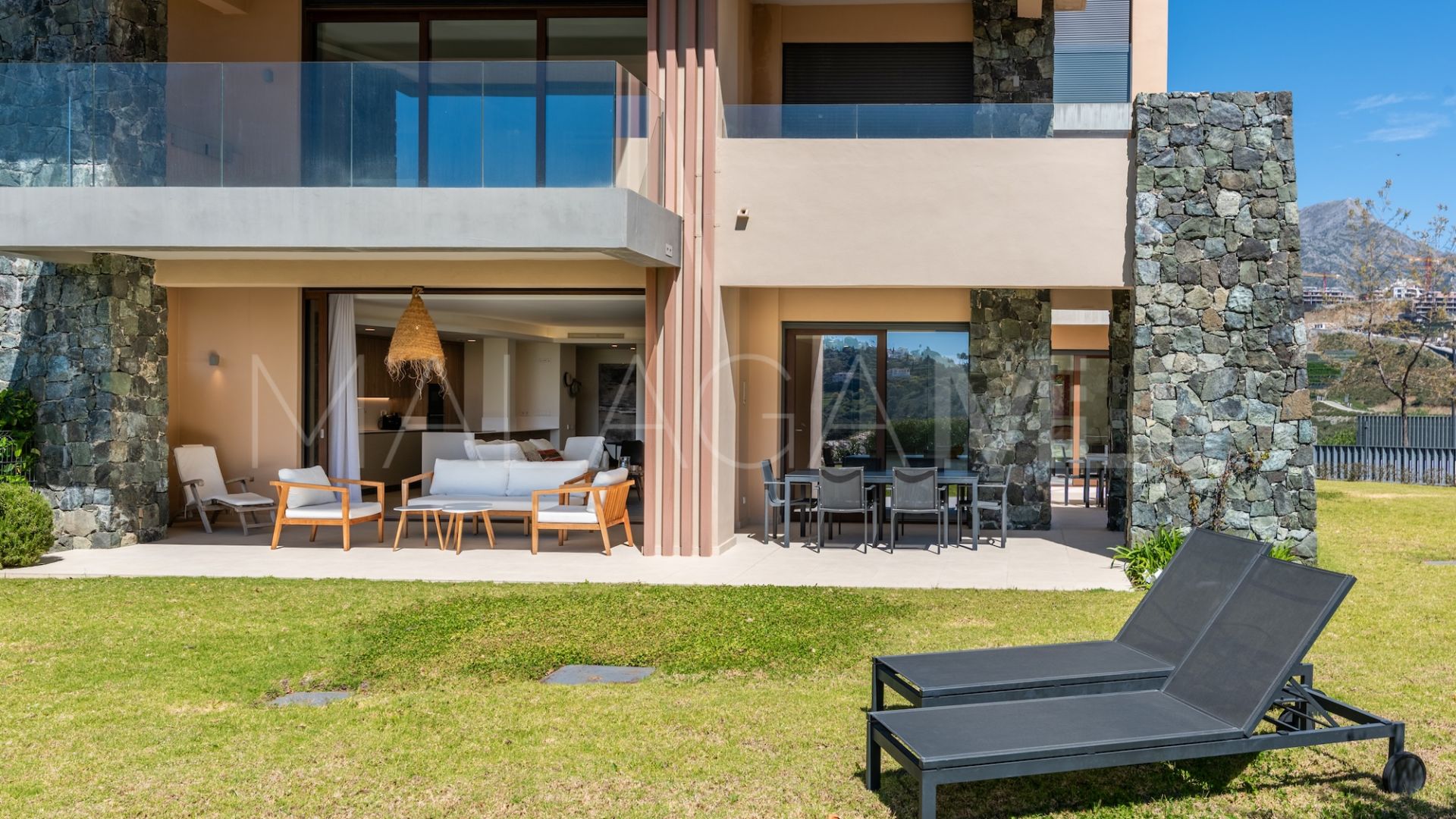 Real de La Quinta ground floor apartment for sale