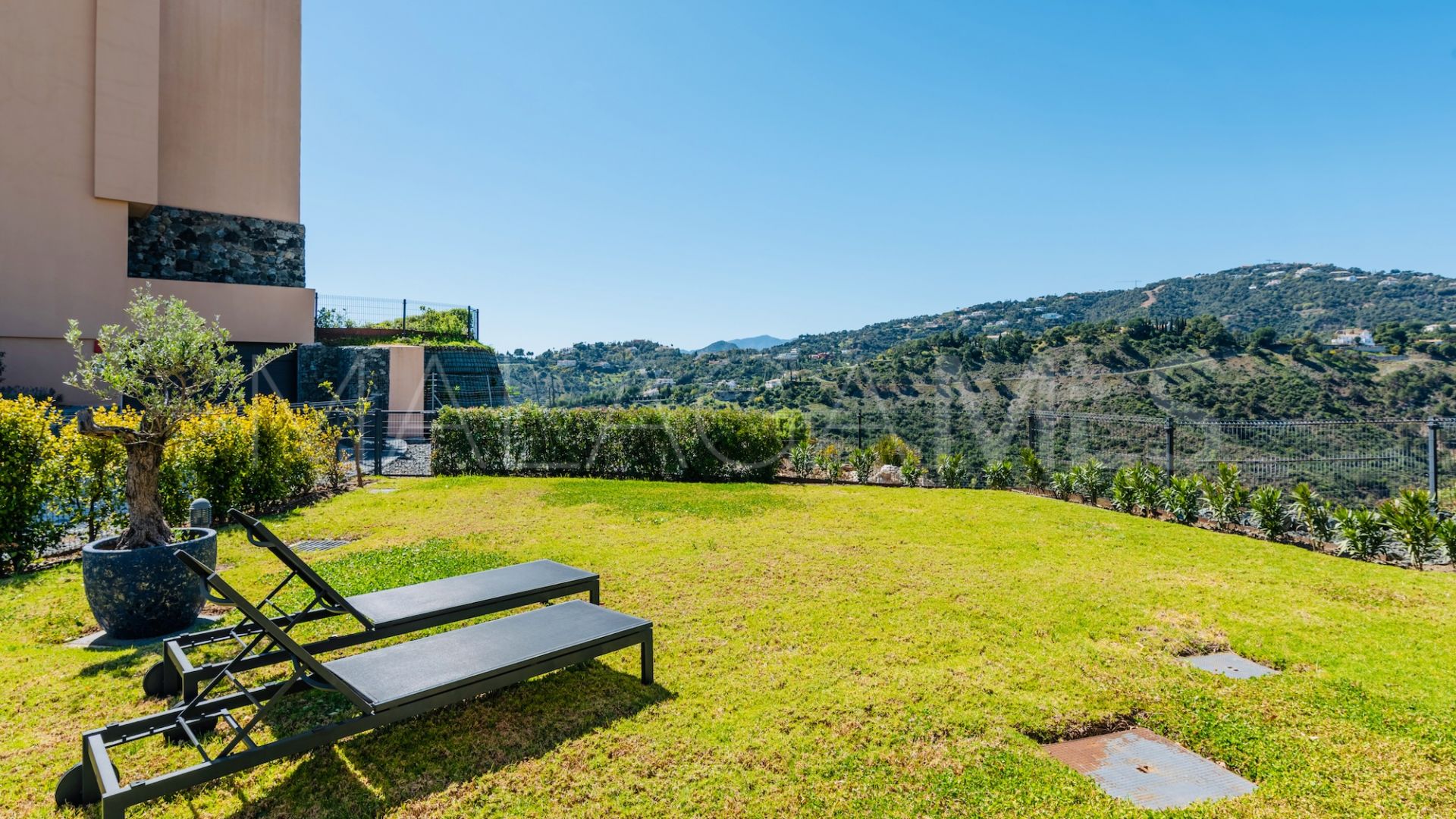 Buy apartamento planta baja in Real de La Quinta
