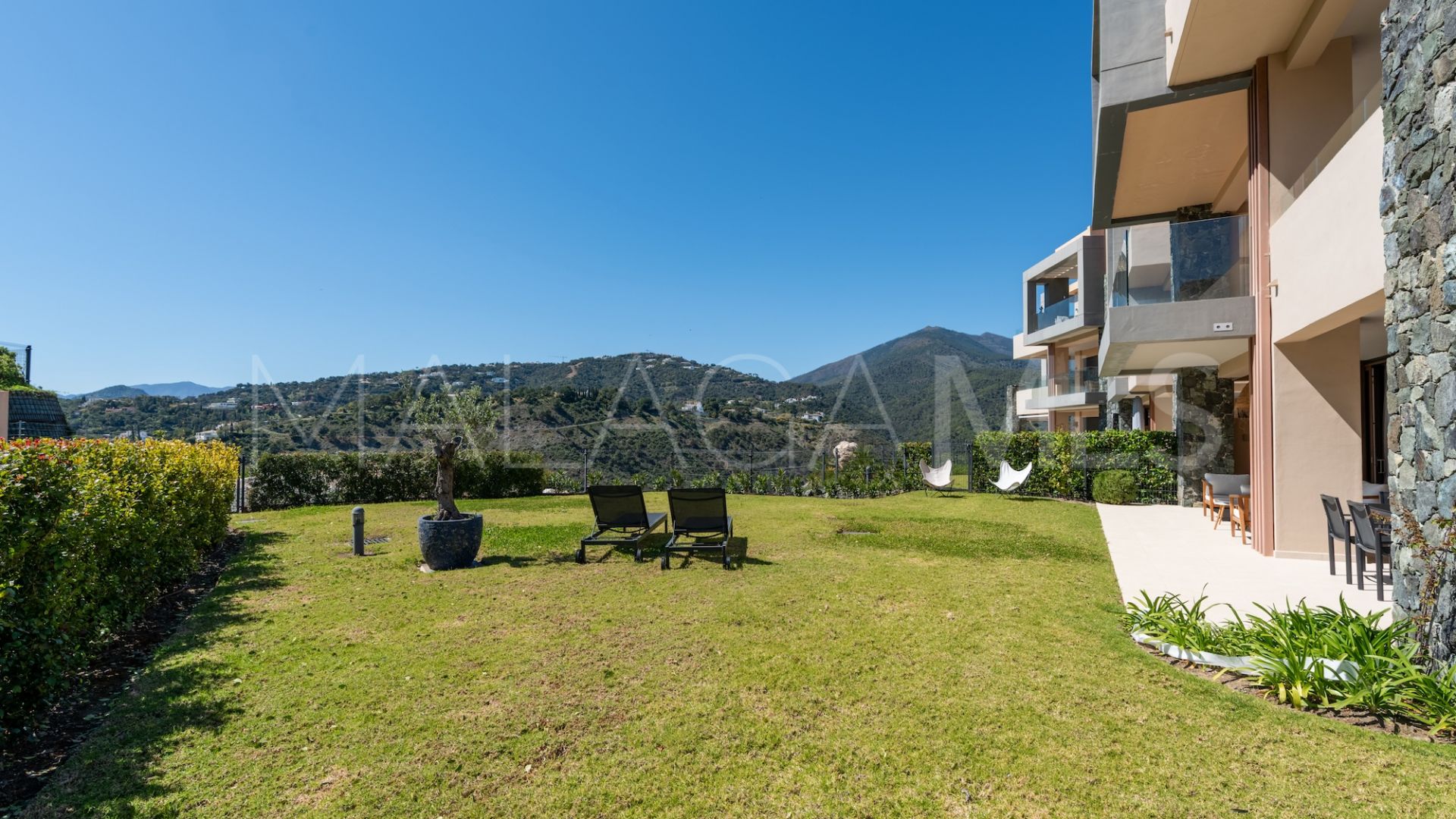 Real de La Quinta ground floor apartment for sale