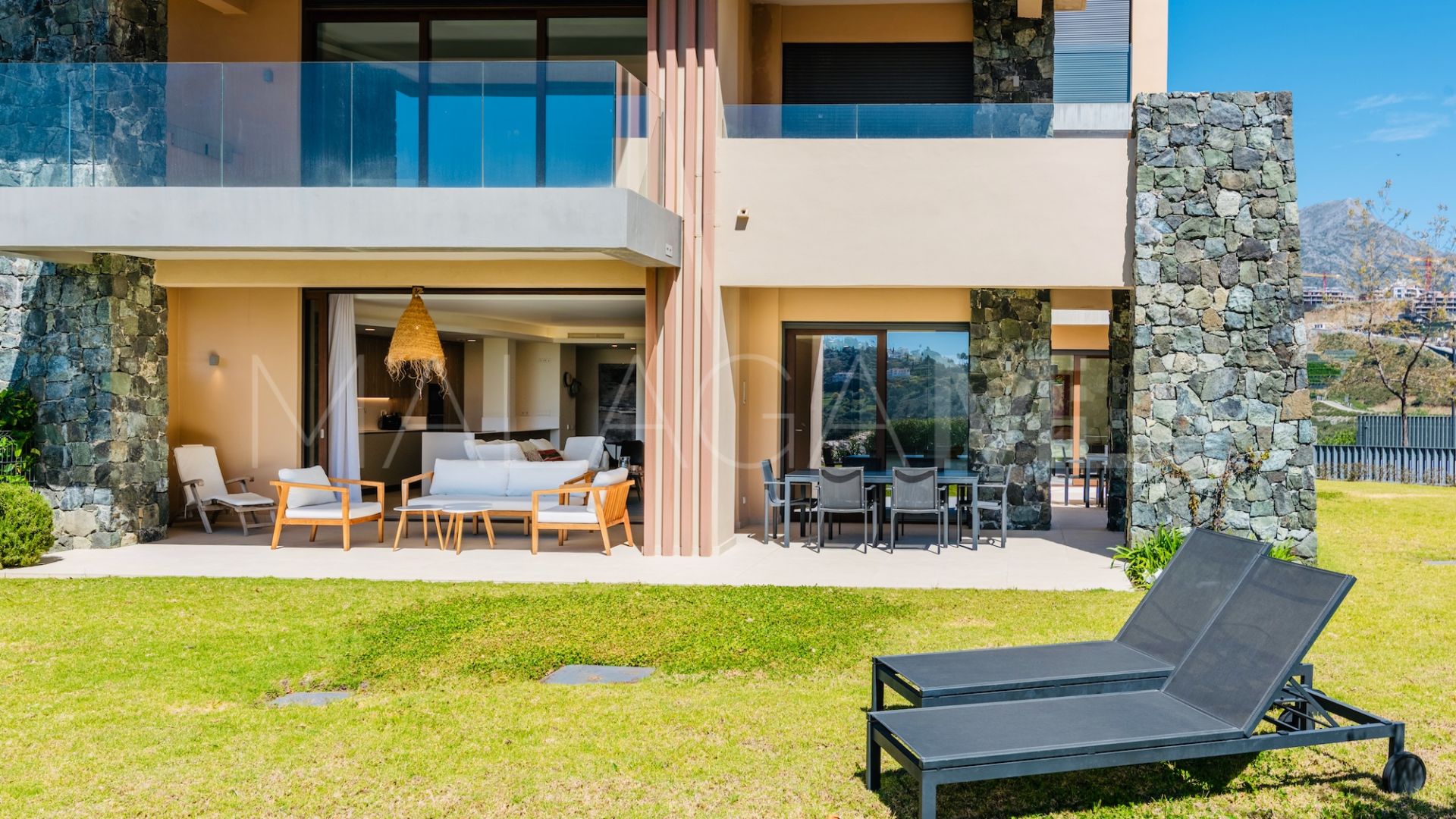 Buy apartamento planta baja in Real de La Quinta