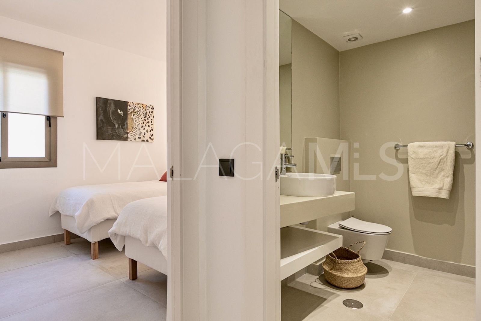 For sale 2 bedrooms apartment in Hacienda del Señorio de Cifuentes