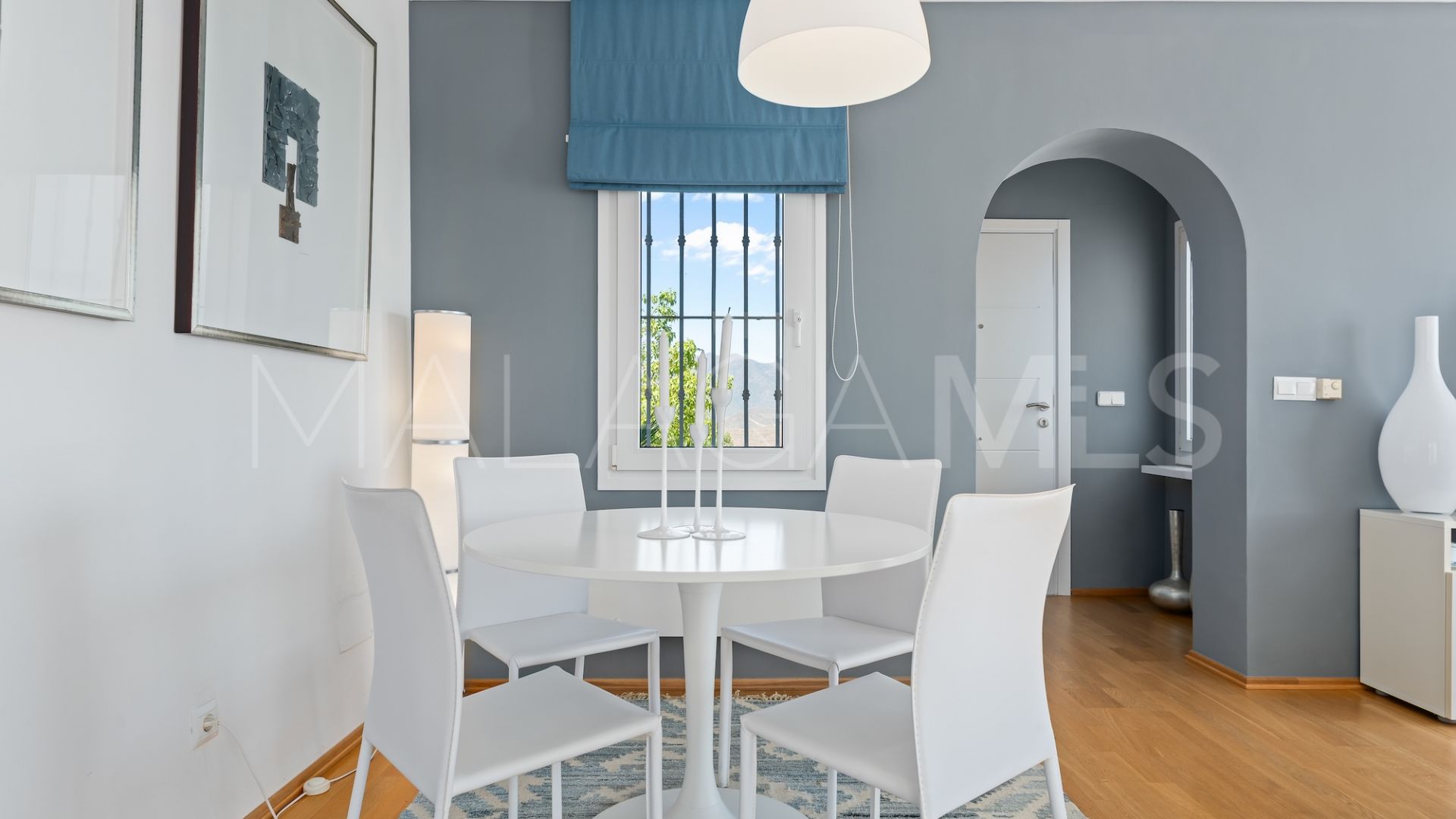 2 bedrooms La Mairena apartment for sale