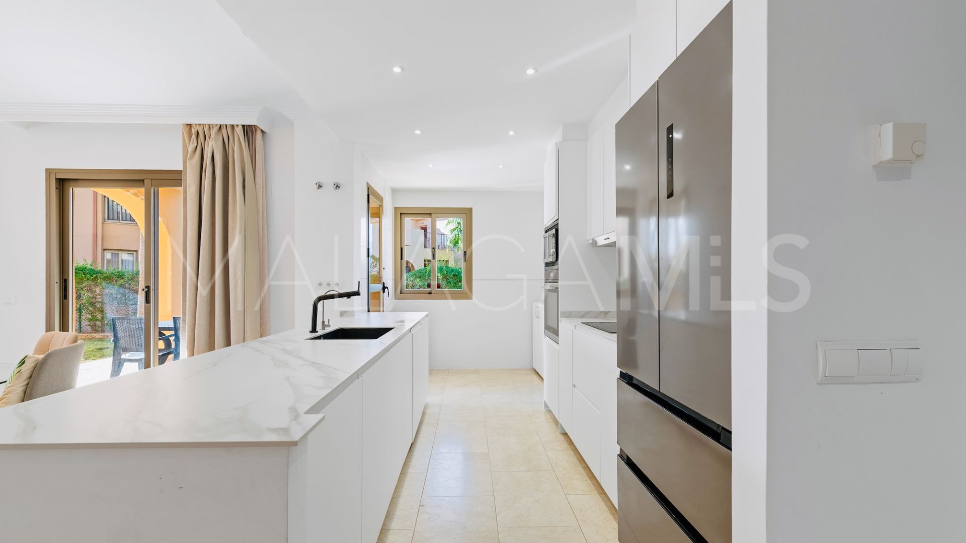 Apartamento planta baja for sale in Hacienda del Señorio de Cifuentes with 3 bedrooms