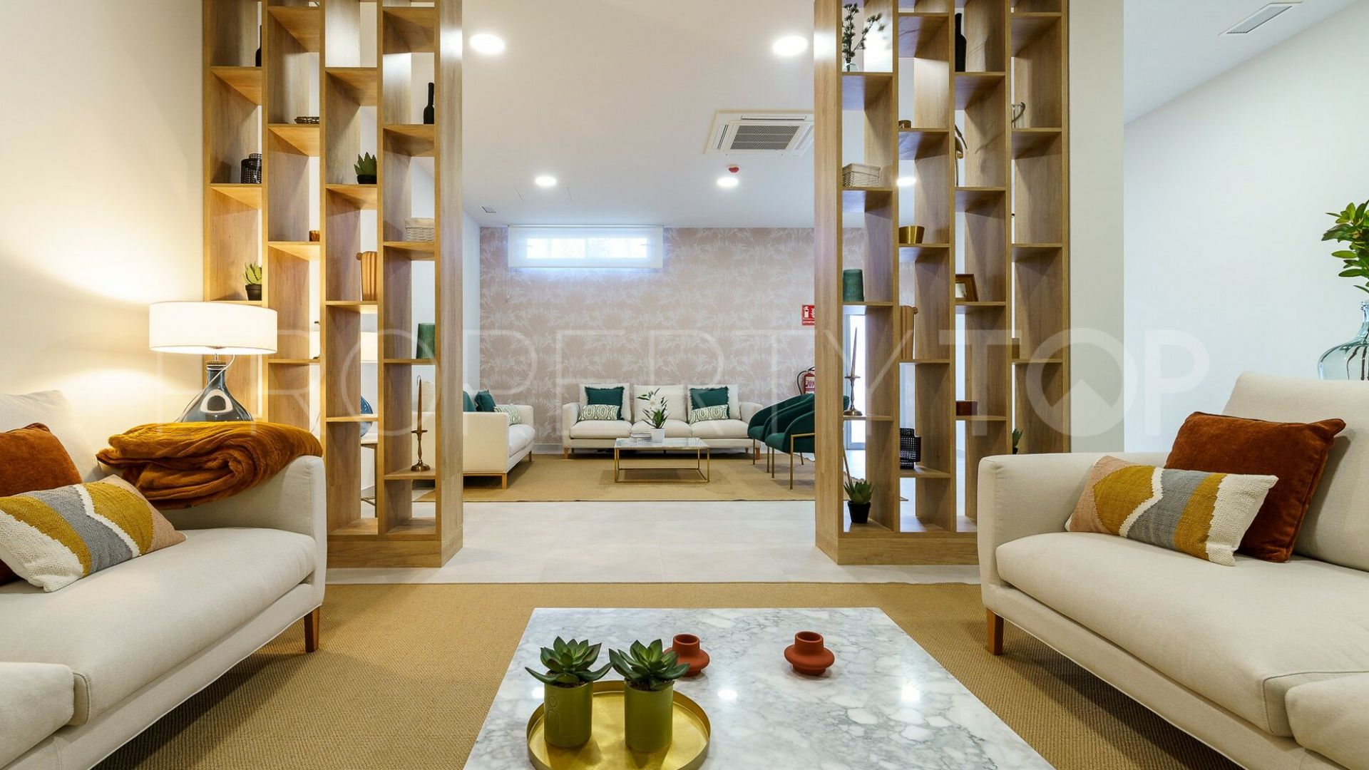 Ground floor apartment for sale in Cala de Mijas with 2 bedrooms