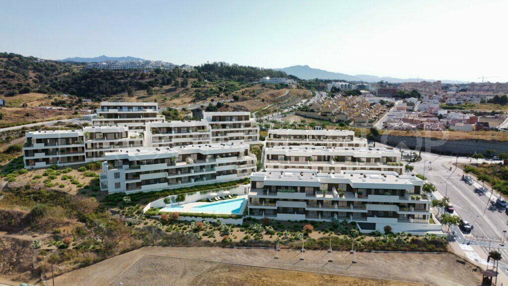 4 bedrooms penthouse in Estepona for sale