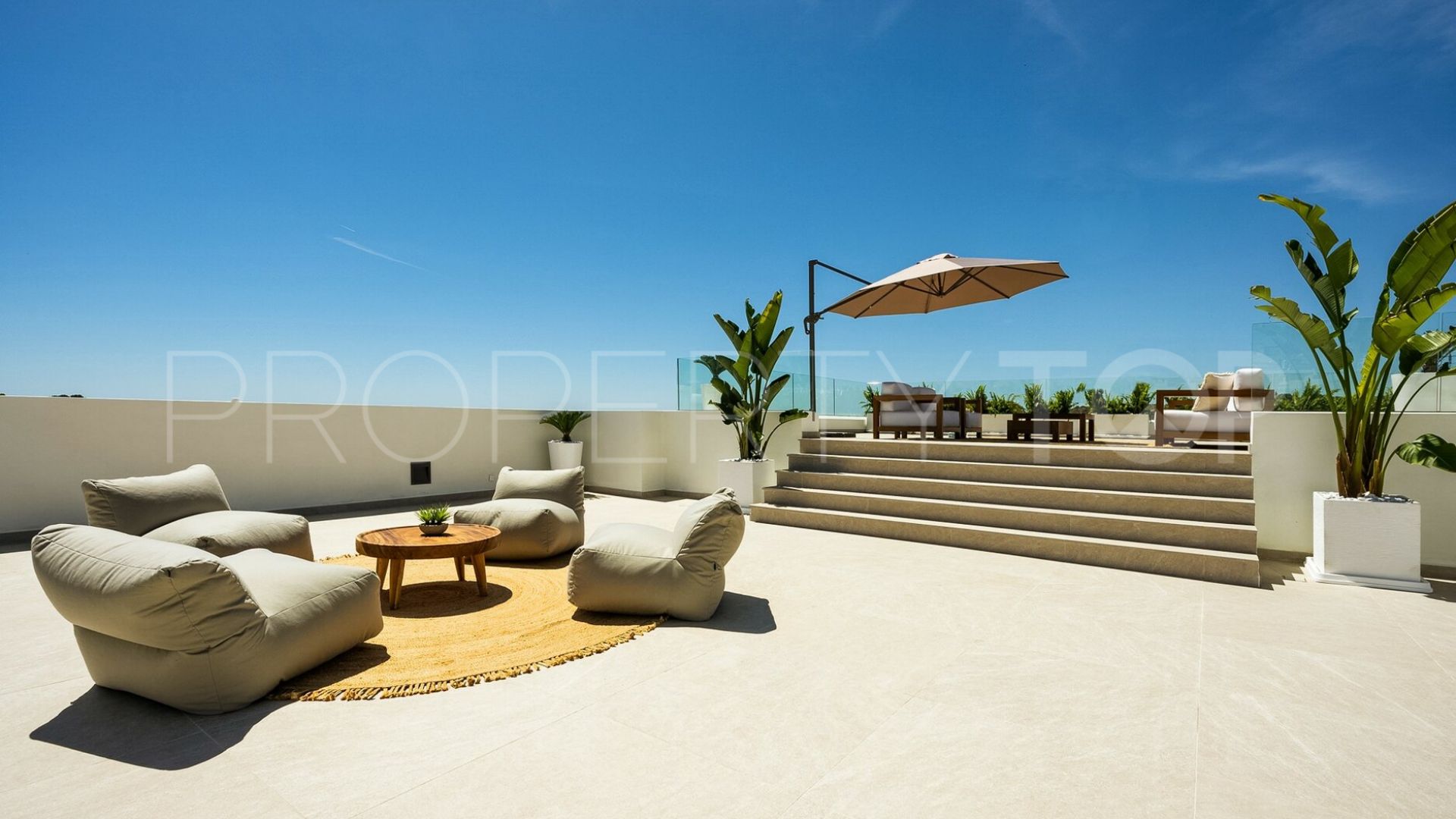 Buy 5 bedrooms villa in La Resina Golf