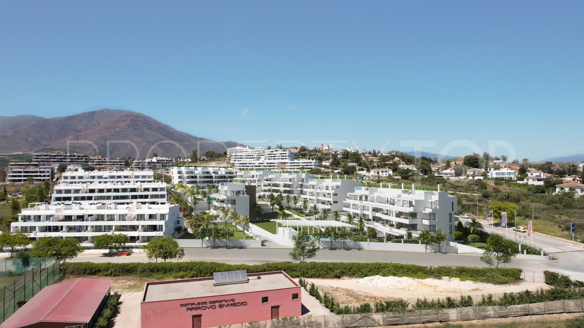 For sale 3 bedrooms apartment in Estepona Town