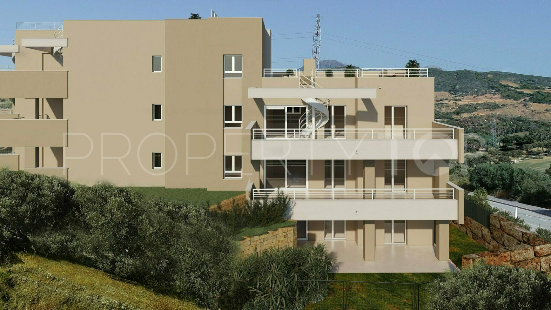 Se vende apartamento planta baja en Estepona Golf con 3 dormitorios