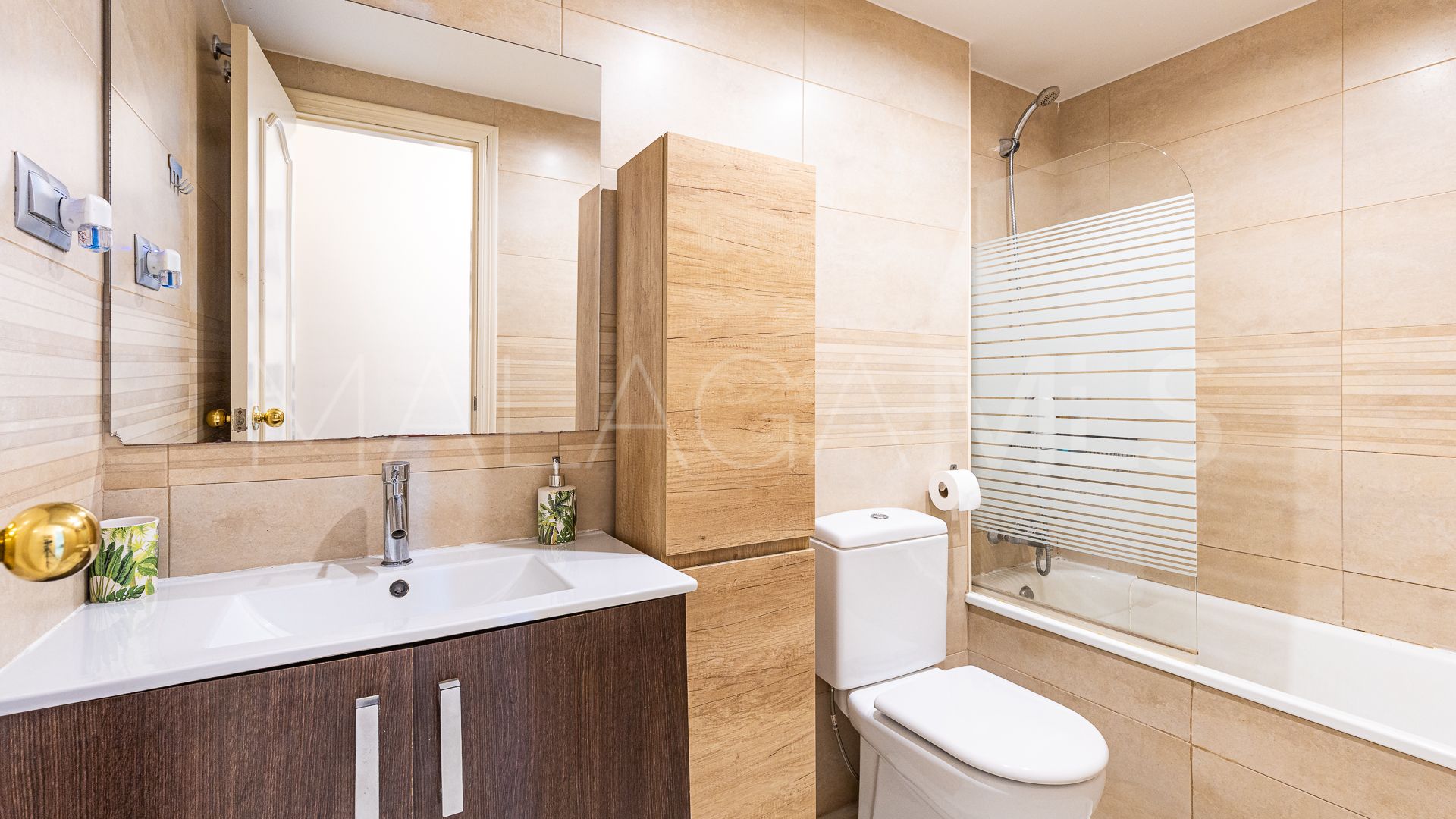 Ground floor apartment for sale in Marbella