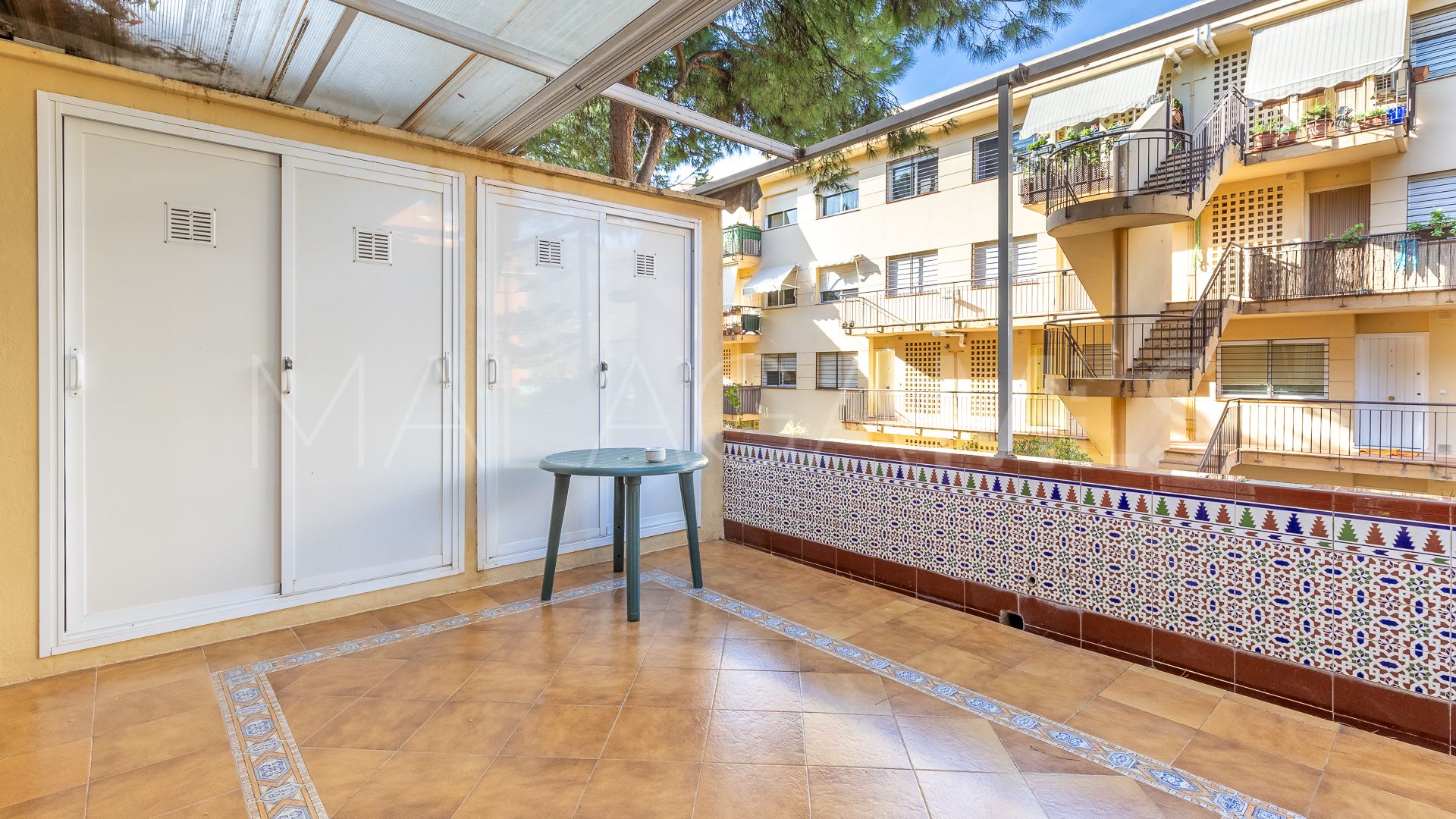 Ground floor apartment for sale in Marbella