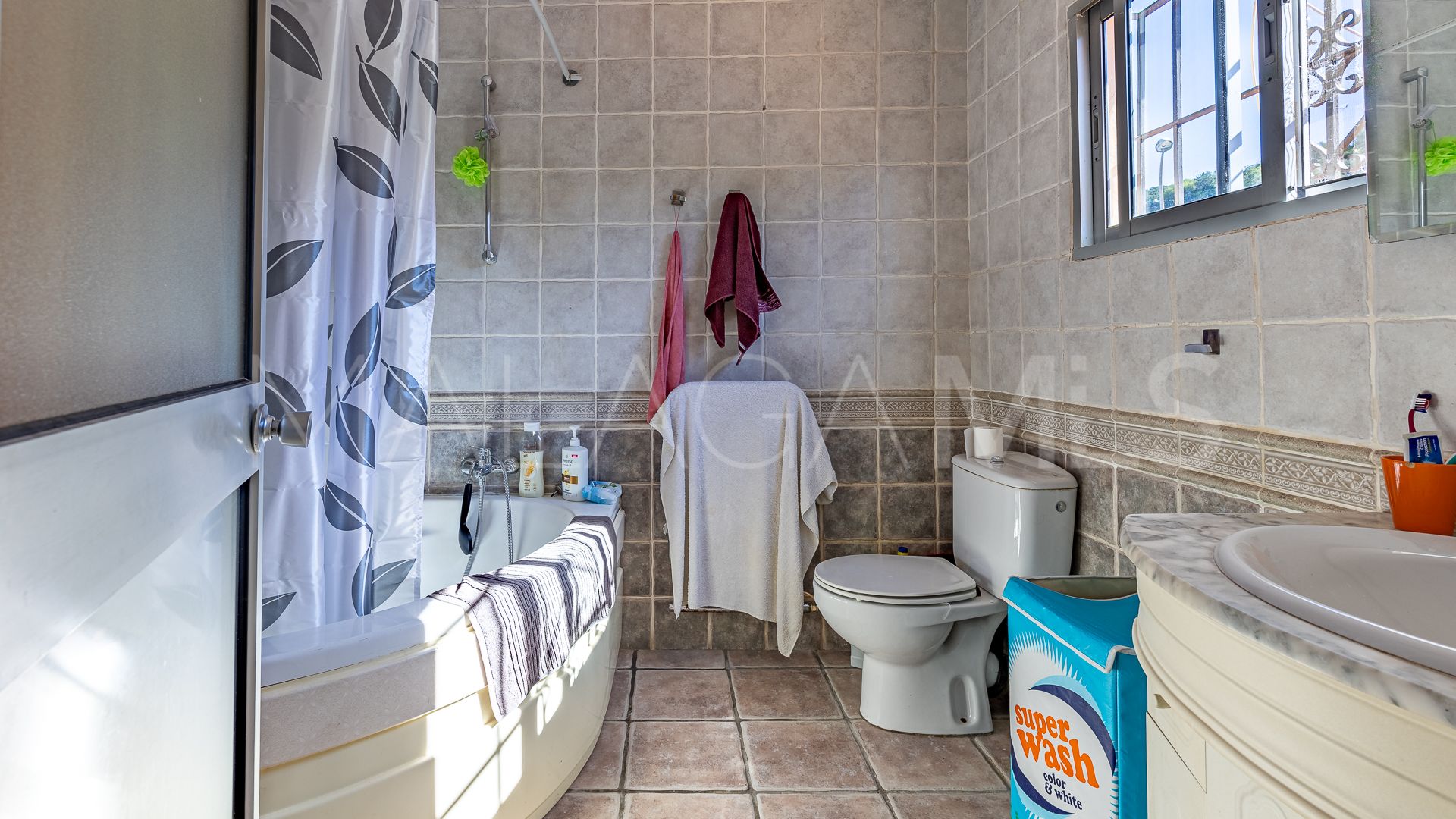 Casa for sale with 5 bedrooms in Alh. Grande Centro