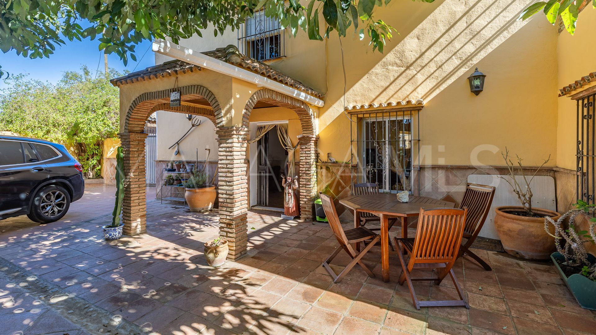 Casa for sale with 5 bedrooms in Alh. Grande Centro